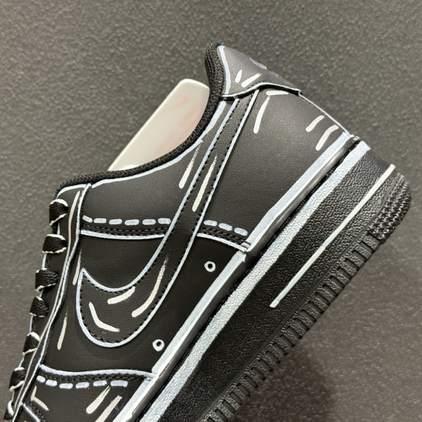 Nike Air Force 1'07 Low 空军一号低帮休闲板鞋 CW2288-001-Top High Quatity Cheap Sneakers Fashion Clothing Clothes Bags handbags Shoes of all Brand wholesale With The best Quality And Beautiful Price from China Factory Chinese suppliers wholesaler seller Nike Air Force 1'07 Low 空军一号低帮休闲板鞋 CW2288-001