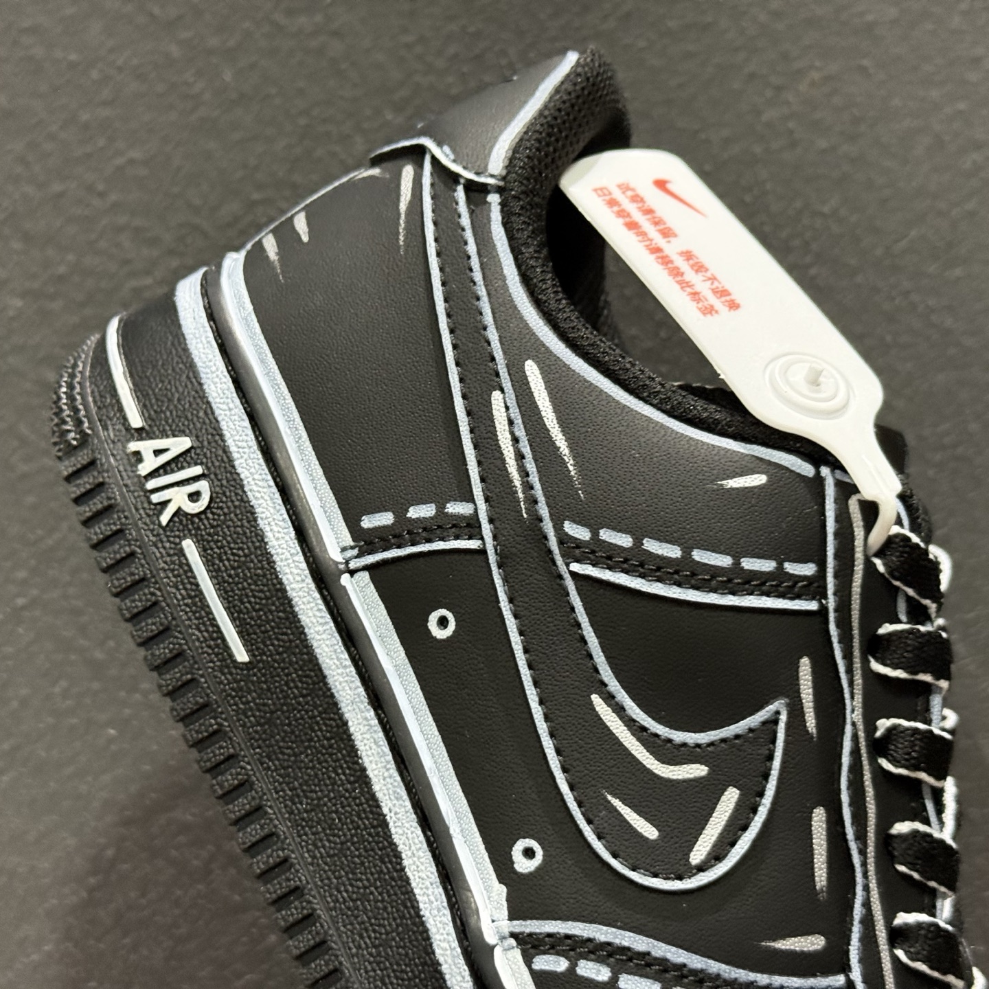 Nike Air Force 1'07 Low 空军一号低帮休闲板鞋 CW2288-001-Top High Quatity Cheap Sneakers Fashion Clothing Clothes Bags handbags Shoes of all Brand wholesale With The best Quality And Beautiful Price from China Factory Chinese suppliers wholesaler seller Nike Air Force 1'07 Low 空军一号低帮休闲板鞋 CW2288-001