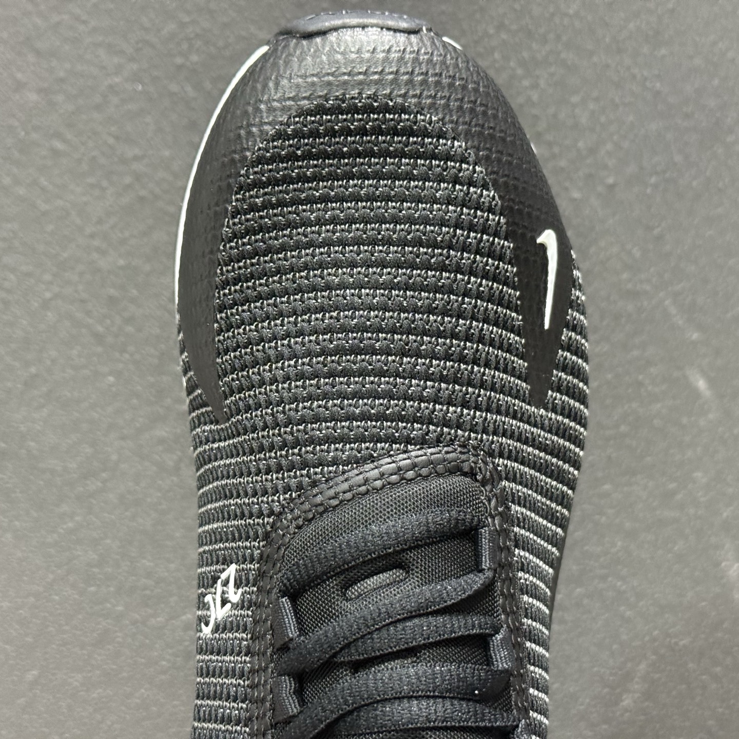 Nike Air Max 270 低帮气垫跑鞋 max270 黑白绿 AH8050-004-Top High Quatity Cheap Sneakers Fashion Clothing Clothes Bags handbags Shoes of all Brand wholesale With The best Quality And Beautiful Price from China Factory Chinese suppliers wholesaler seller Nike Air Max 270 低帮气垫跑鞋 max270 黑白绿 AH8050-004