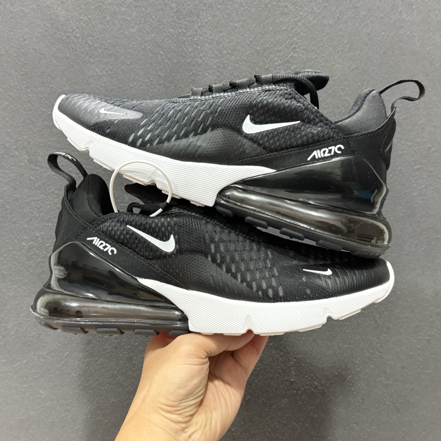 Nike Air Max 270 低帮气垫跑鞋 max270 黑白绿 AH8050-002-Top High Quatity Cheap Sneakers Fashion Clothing Clothes Bags handbags Shoes of all Brand wholesale With The best Quality And Beautiful Price from China Factory Chinese suppliers wholesaler seller Nike Air Max 270 低帮气垫跑鞋 max270 黑白绿 AH8050-002