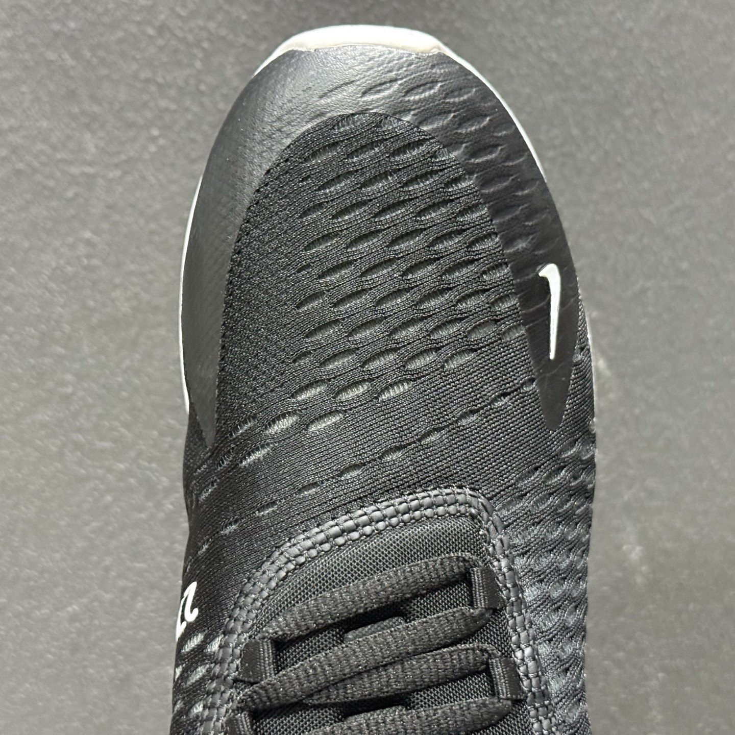 Nike Air Max 270 低帮气垫跑鞋 max270 黑白绿 AH8050-002-Top High Quatity Cheap Sneakers Fashion Clothing Clothes Bags handbags Shoes of all Brand wholesale With The best Quality And Beautiful Price from China Factory Chinese suppliers wholesaler seller Nike Air Max 270 低帮气垫跑鞋 max270 黑白绿 AH8050-002