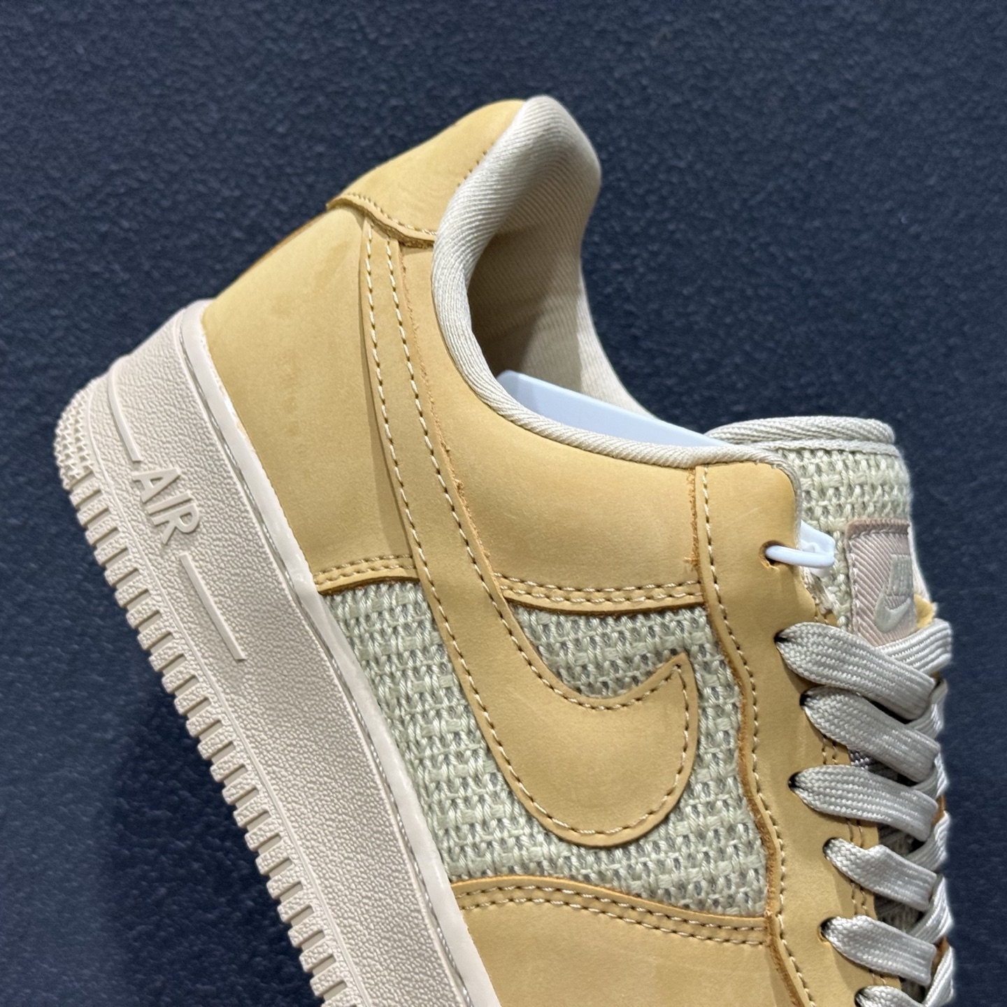 NIKE AIR FORCEI LOW II9807-700