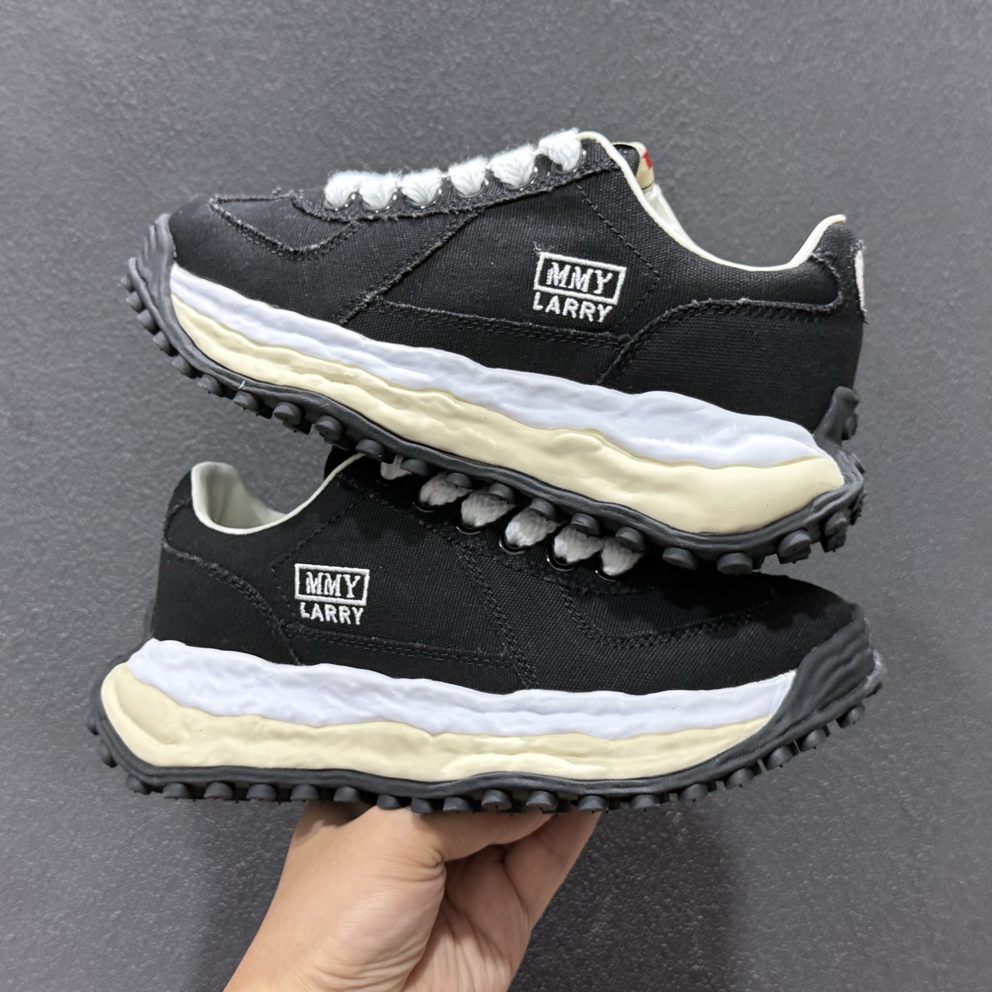 MIHARA YASUHIRO三原康裕 Rally 黑 A14FW704-132-Top High Quatity Cheap Sneakers Fashion Clothing Clothes Bags handbags Shoes of all Brand wholesale With The best Quality And Beautiful Price from China Factory Chinese suppliers wholesaler seller MIHARA YASUHIRO三原康裕 Rally 黑 A14FW704-132