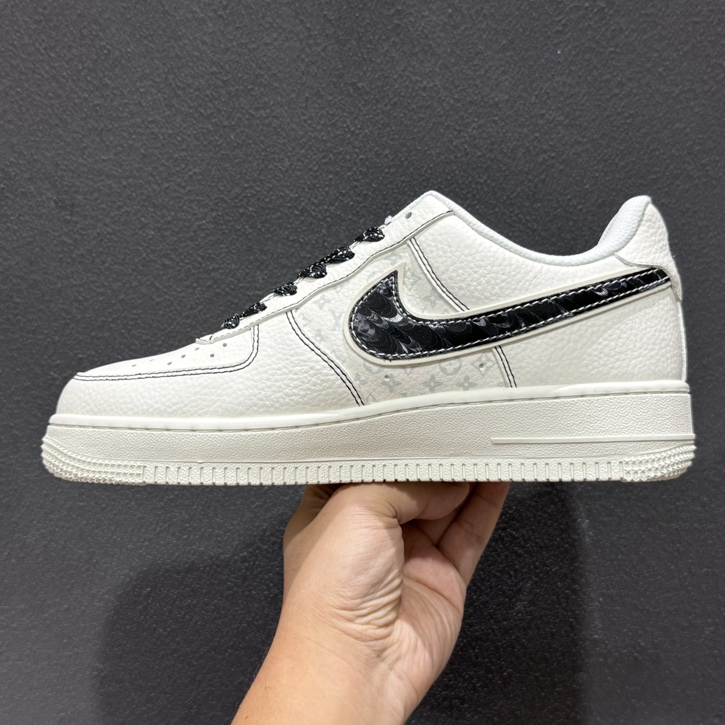 Nike AIR FORCE 1'07 联名款 KG6699-Top High Quatity Cheap Sneakers Fashion Clothing Clothes Bags handbags Shoes of all Brand wholesale With The best Quality And Beautiful Price from China Factory Chinese suppliers wholesaler seller Nike AIR FORCE 1'07 联名款 KG6699