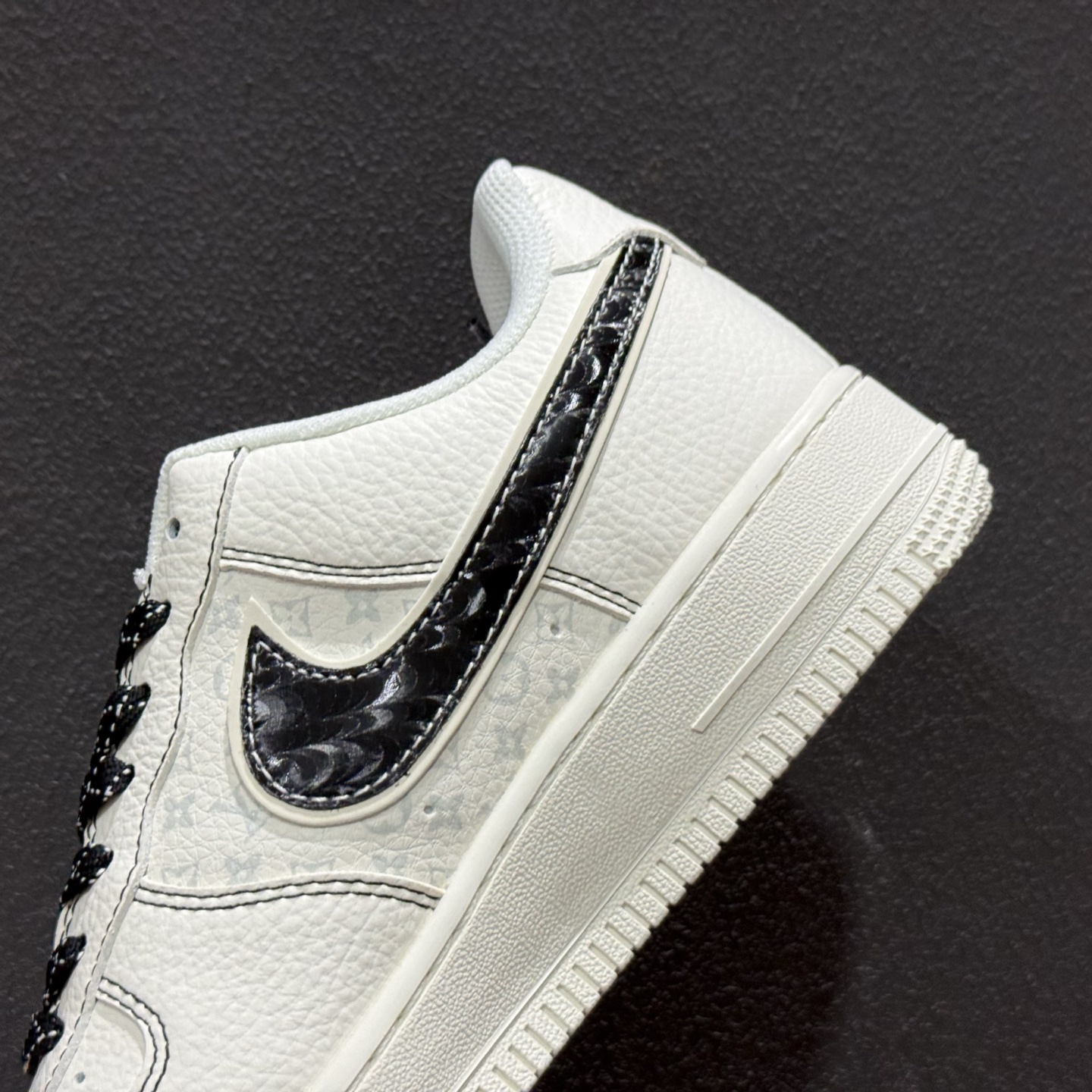 Nike AIR FORCE 1'07 联名款 KG6699-Top High Quatity Cheap Sneakers Fashion Clothing Clothes Bags handbags Shoes of all Brand wholesale With The best Quality And Beautiful Price from China Factory Chinese suppliers wholesaler seller Nike AIR FORCE 1'07 联名款 KG6699