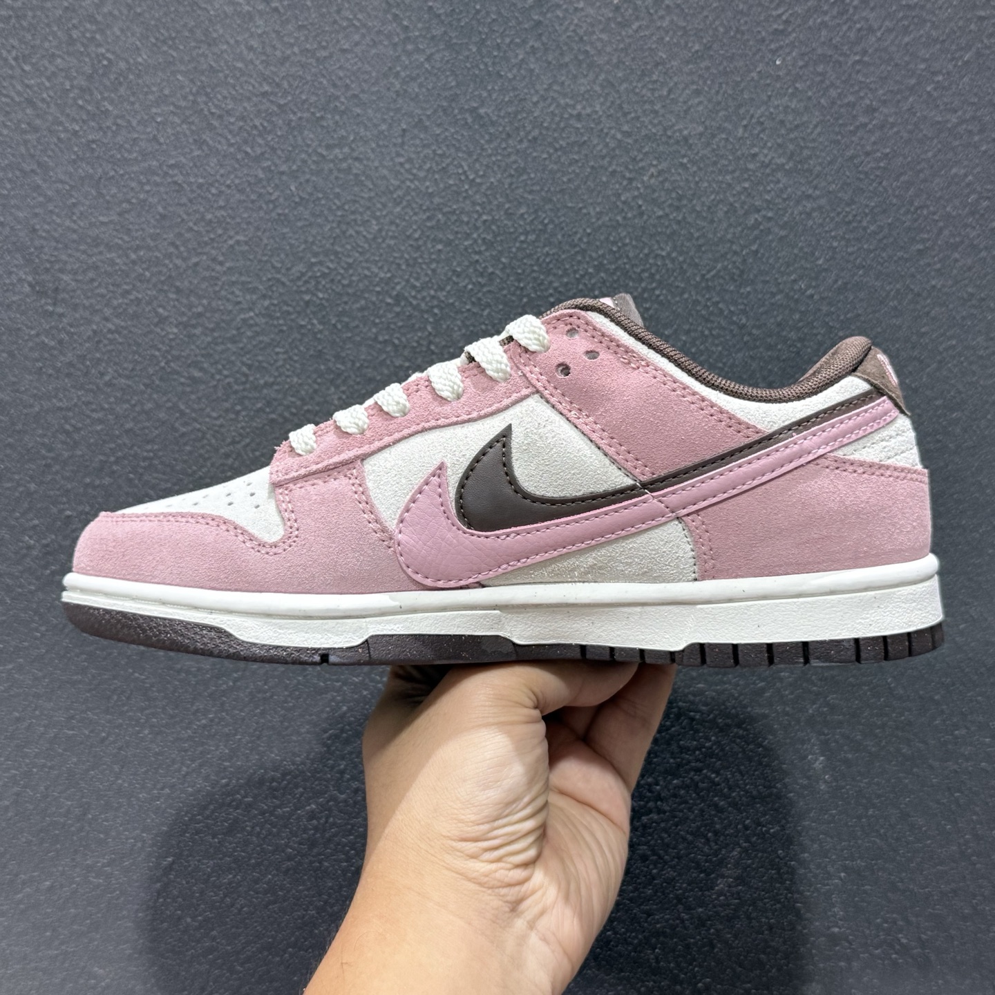 NIKE DUNK LOW SE 耐克 低帮休闲运动板鞋 HV1799-161-Top High Quatity Cheap Sneakers Fashion Clothing Clothes Bags handbags Shoes of all Brand wholesale With The best Quality And Beautiful Price from China Factory Chinese suppliers wholesaler seller NIKE DUNK LOW SE 耐克 低帮休闲运动板鞋 HV1799-161