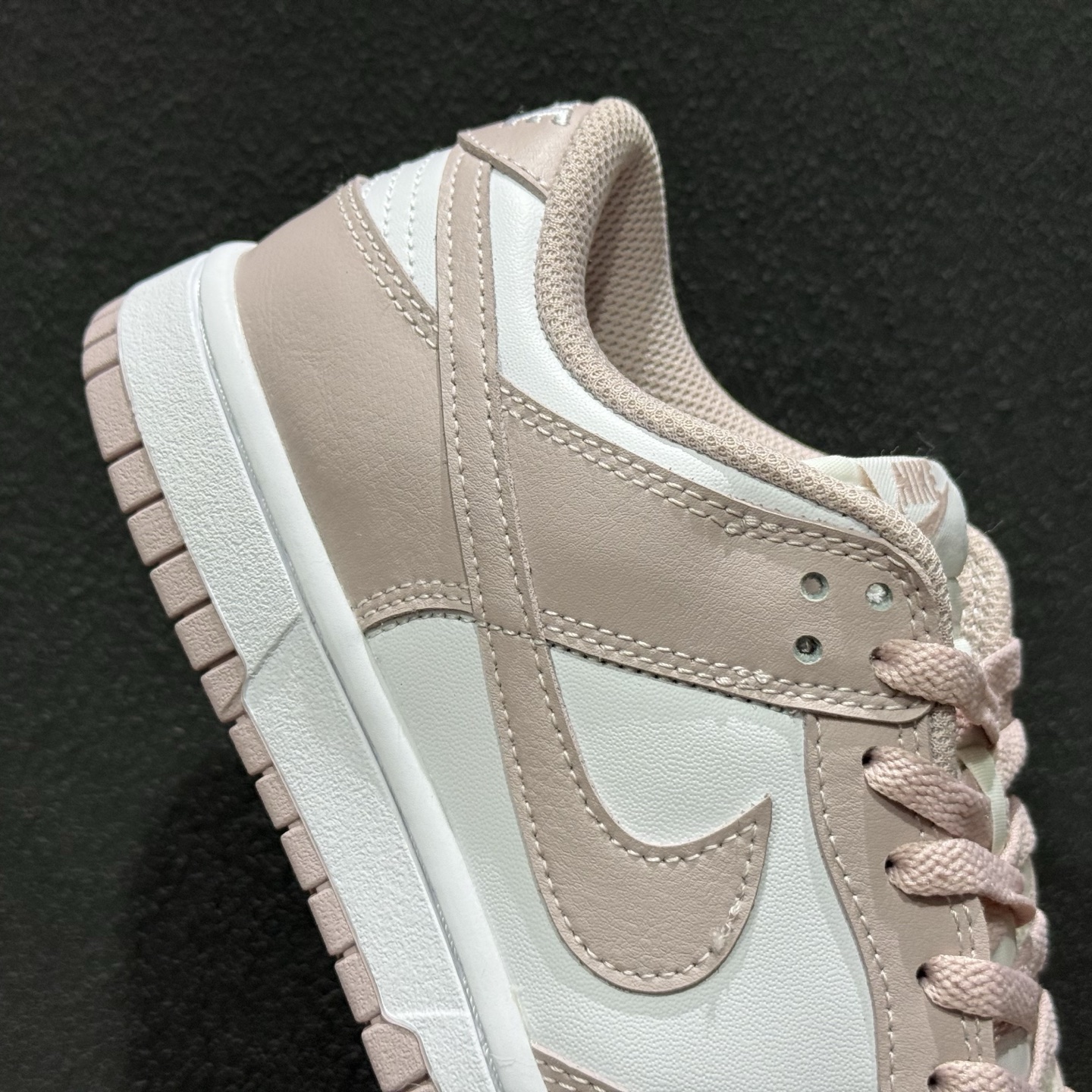 Nike SB Dunk Low 淡粉色 低帮休闲板鞋 IM6572-103-Top High Quatity Cheap Sneakers Fashion Clothing Clothes Bags handbags Shoes of all Brand wholesale With The best Quality And Beautiful Price from China Factory Chinese suppliers wholesaler seller Nike SB Dunk Low 淡粉色 低帮休闲板鞋 IM6572-103