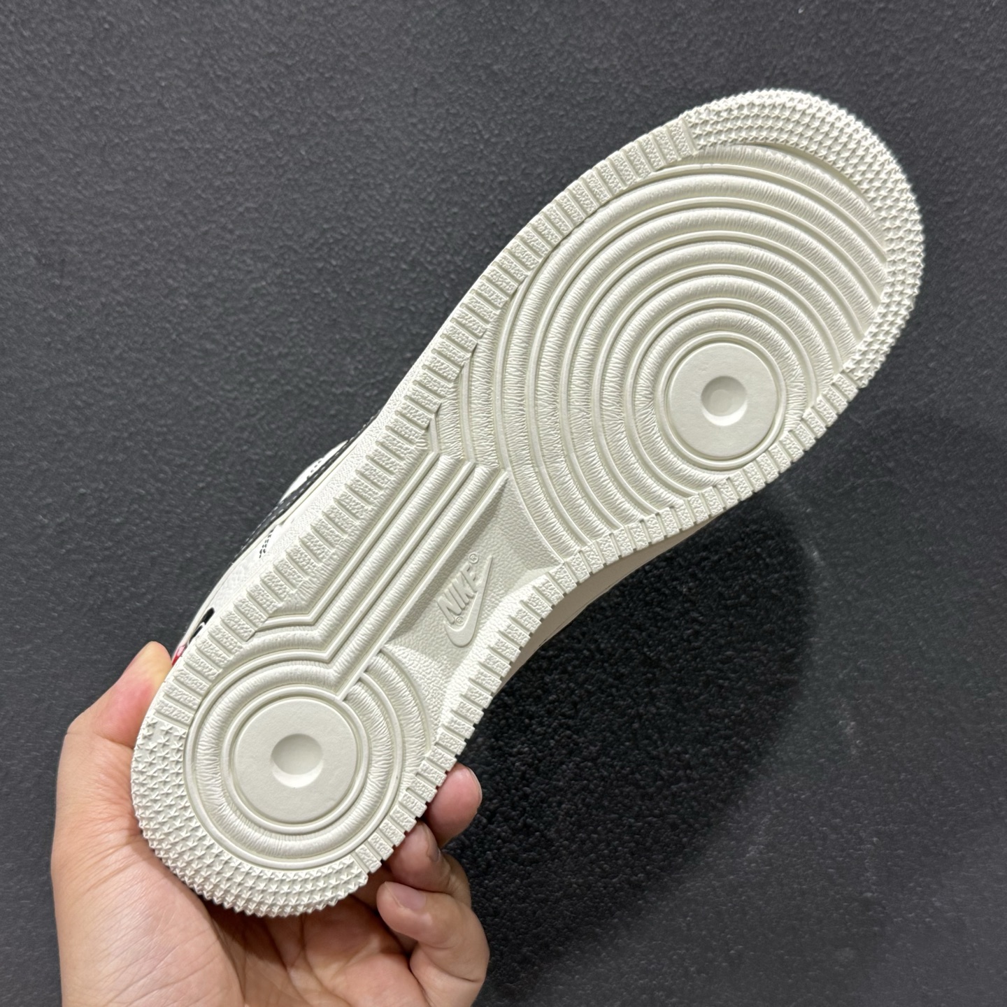 耐克 NIke Air Force 1 '07 Low 空军一号低帮 运动鞋 休闲鞋 KG6699-Top High Quatity Cheap Sneakers Fashion Clothing Clothes Bags handbags Shoes of all Brand wholesale With The best Quality And Beautiful Price from China Factory Chinese suppliers wholesaler seller 耐克 NIke Air Force 1 '07 Low 空军一号低帮 运动鞋 休闲鞋 KG6699