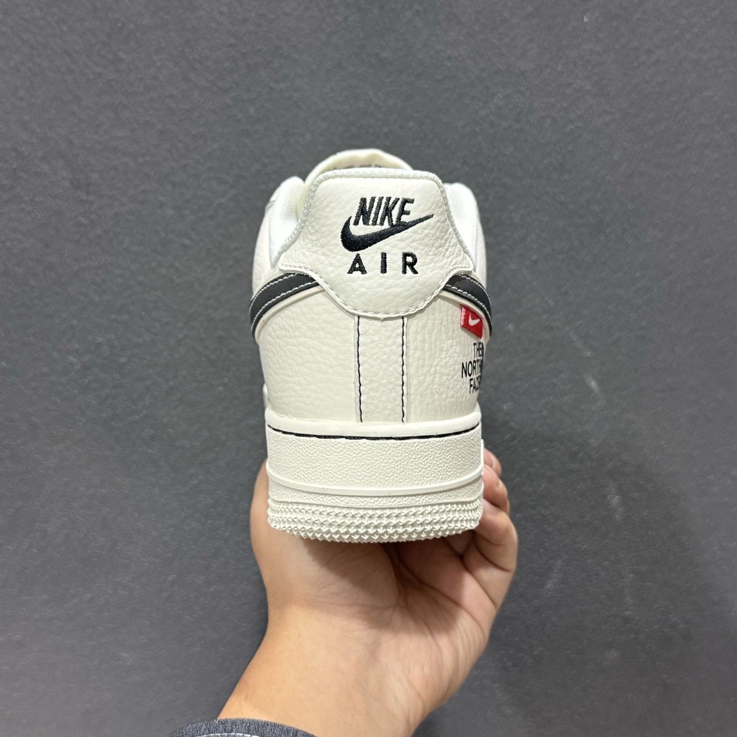 耐克 NIke Air Force 1 '07 Low 空军一号低帮 运动鞋 休闲鞋 KG6699-Top High Quatity Cheap Sneakers Fashion Clothing Clothes Bags handbags Shoes of all Brand wholesale With The best Quality And Beautiful Price from China Factory Chinese suppliers wholesaler seller 耐克 NIke Air Force 1 '07 Low 空军一号低帮 运动鞋 休闲鞋 KG6699