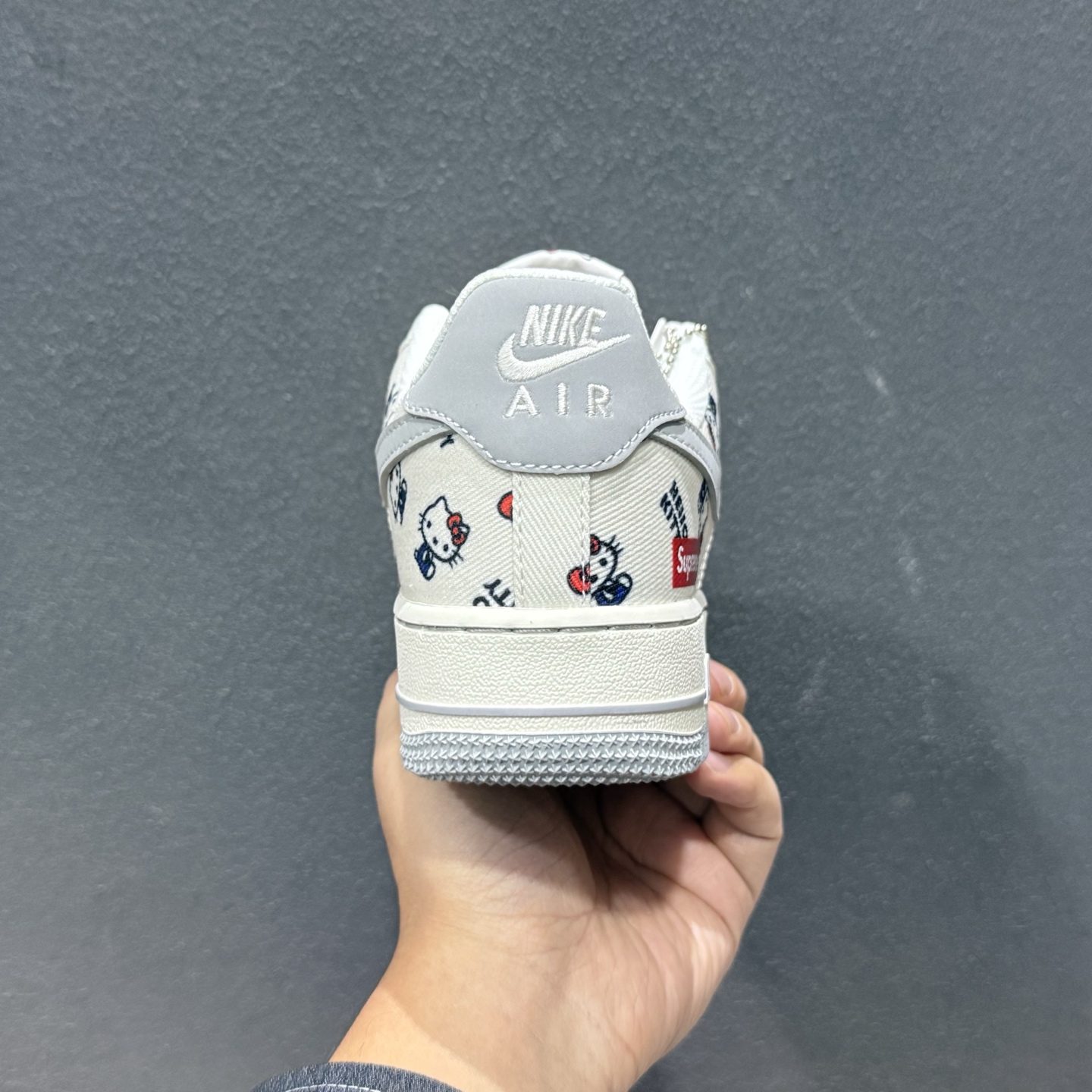 Nike Air Force 1 经典鞋型.撞上 Supreme 街头硬核潮魂 NH0601-608-Top High Quatity Cheap Sneakers Fashion Clothing Clothes Bags handbags Shoes of all Brand wholesale With The best Quality And Beautiful Price from China Factory Chinese suppliers wholesaler seller Nike Air Force 1 经典鞋型.撞上 Supreme 街头硬核潮魂 NH0601-608