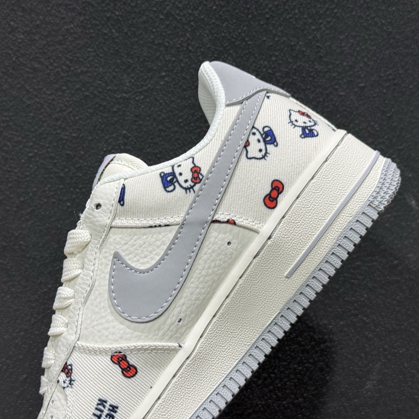 Nike Air Force 1 经典鞋型.撞上 Supreme 街头硬核潮魂 NH0601-608-Top High Quatity Cheap Sneakers Fashion Clothing Clothes Bags handbags Shoes of all Brand wholesale With The best Quality And Beautiful Price from China Factory Chinese suppliers wholesaler seller Nike Air Force 1 经典鞋型.撞上 Supreme 街头硬核潮魂 NH0601-608