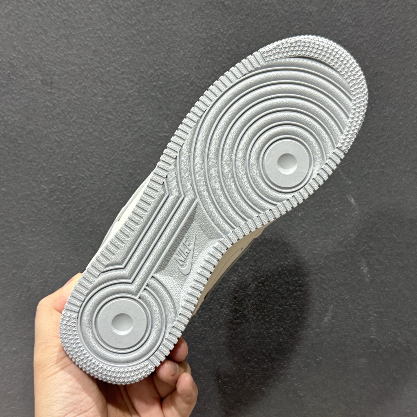 Nike Air Force 1 经典鞋型.撞上 Supreme 街头硬核潮魂 NH0601-608-Top High Quatity Cheap Sneakers Fashion Clothing Clothes Bags handbags Shoes of all Brand wholesale With The best Quality And Beautiful Price from China Factory Chinese suppliers wholesaler seller Nike Air Force 1 经典鞋型.撞上 Supreme 街头硬核潮魂 NH0601-608