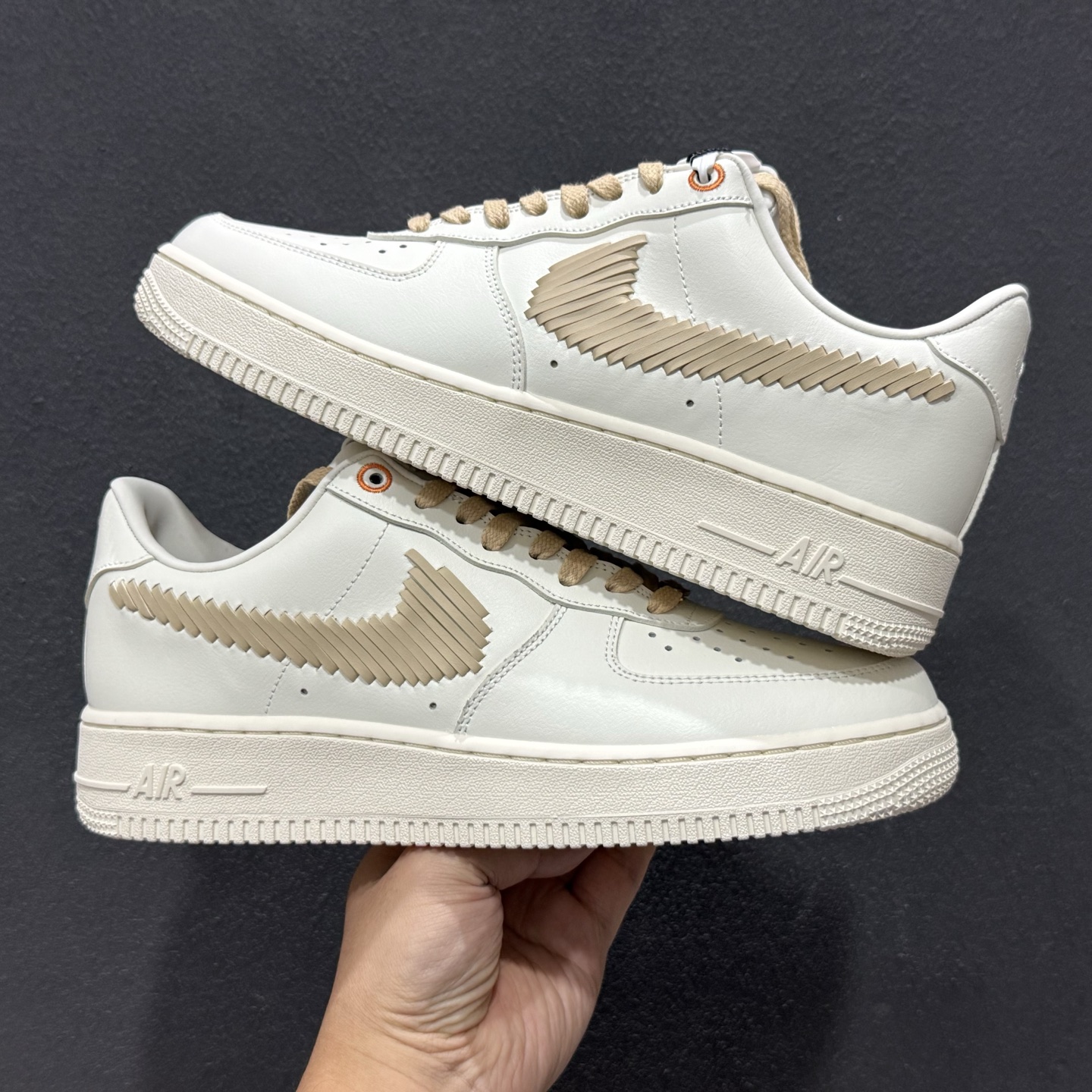 NK Air Force 1 空军一号休闲板鞋 IR7011-121-Top High Quatity Cheap Sneakers Fashion Clothing Clothes Bags handbags Shoes of all Brand wholesale With The best Quality And Beautiful Price from China Factory Chinese suppliers wholesaler seller NK Air Force 1 空军一号休闲板鞋 IR7011-121