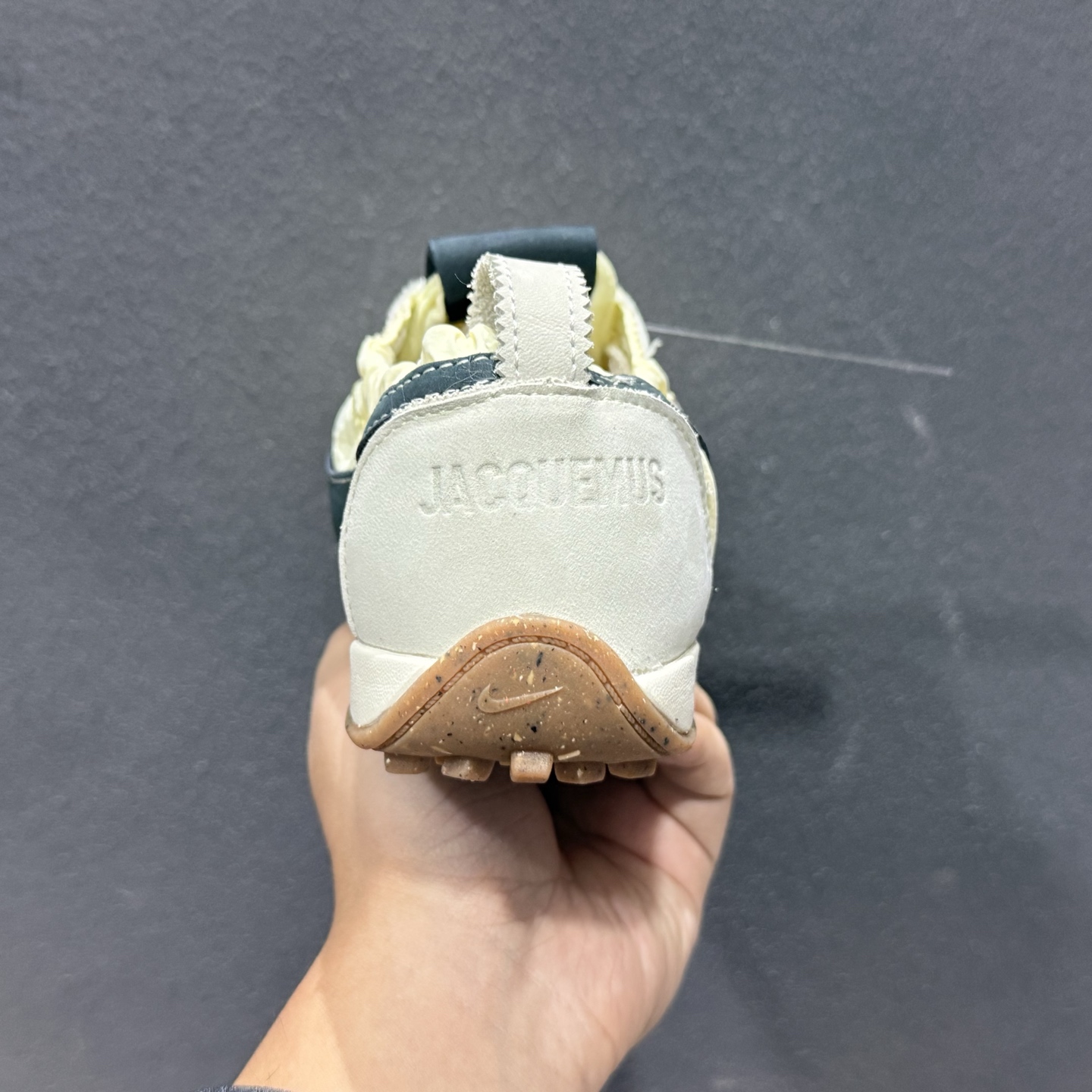 OD版NIKE W JACQUEMUS MOONSHOE SP 舒适防滑耐磨 低帮休闲板鞋 HV8547-700
