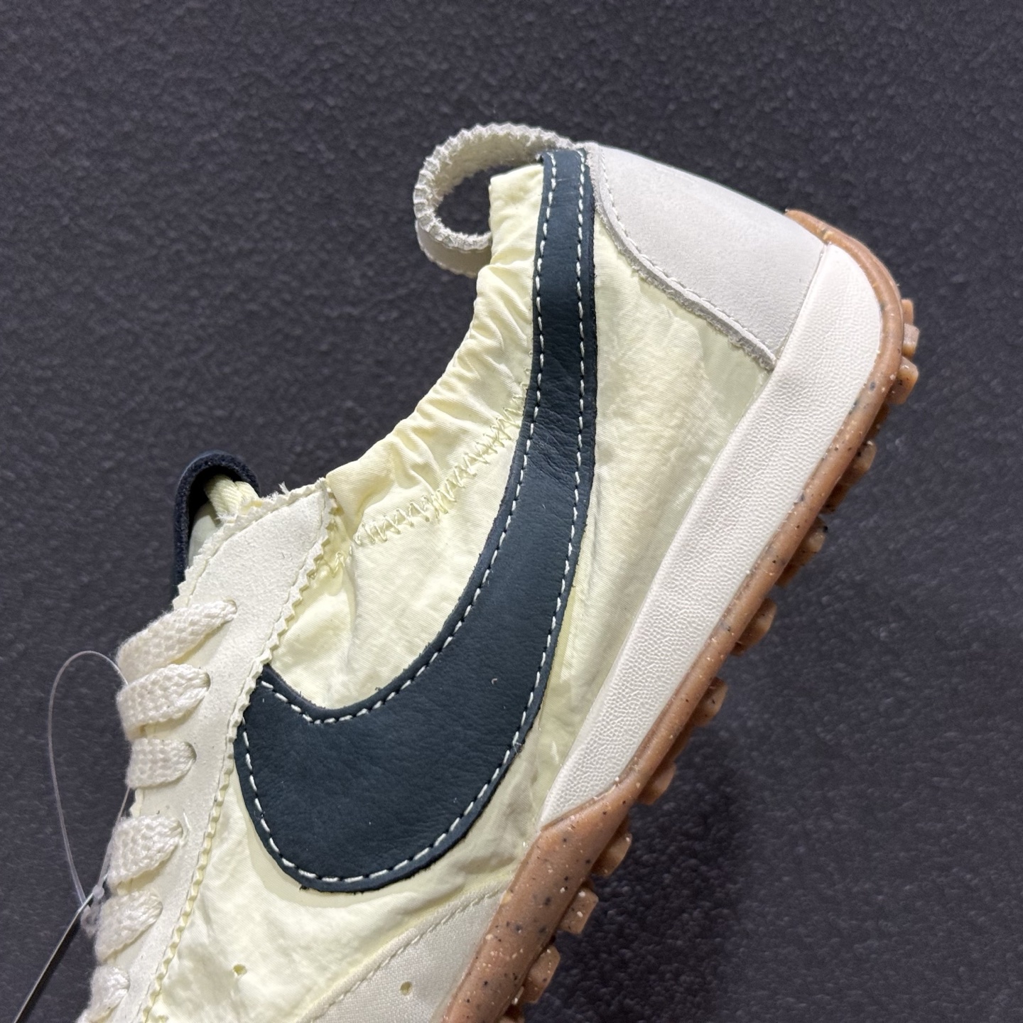 OD版NIKE W JACQUEMUS MOONSHOE SP 舒适防滑耐磨 低帮休闲板鞋 HV8547-700