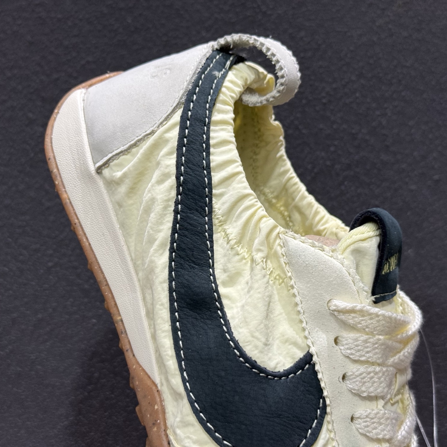 OD版NIKE W JACQUEMUS MOONSHOE SP 舒适防滑耐磨 低帮休闲板鞋 HV8547-700