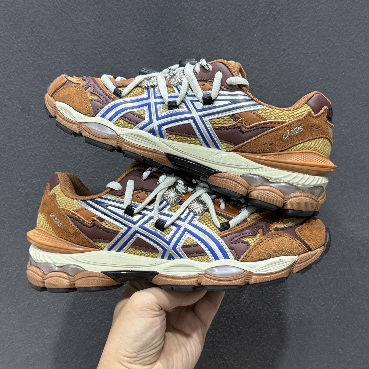 Asics Gel-Cumulus 16 亚瑟士 防滑耐磨 休闲运动鞋 1203B115-100