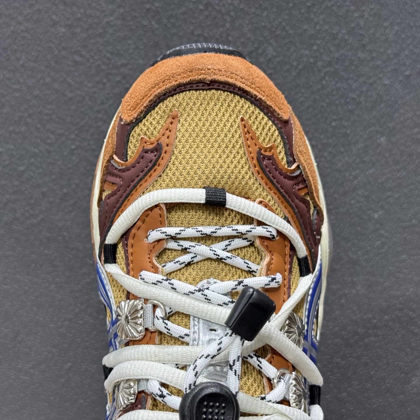 Asics Gel-Cumulus 16 亚瑟士 防滑耐磨 休闲运动鞋 1203B115-100
