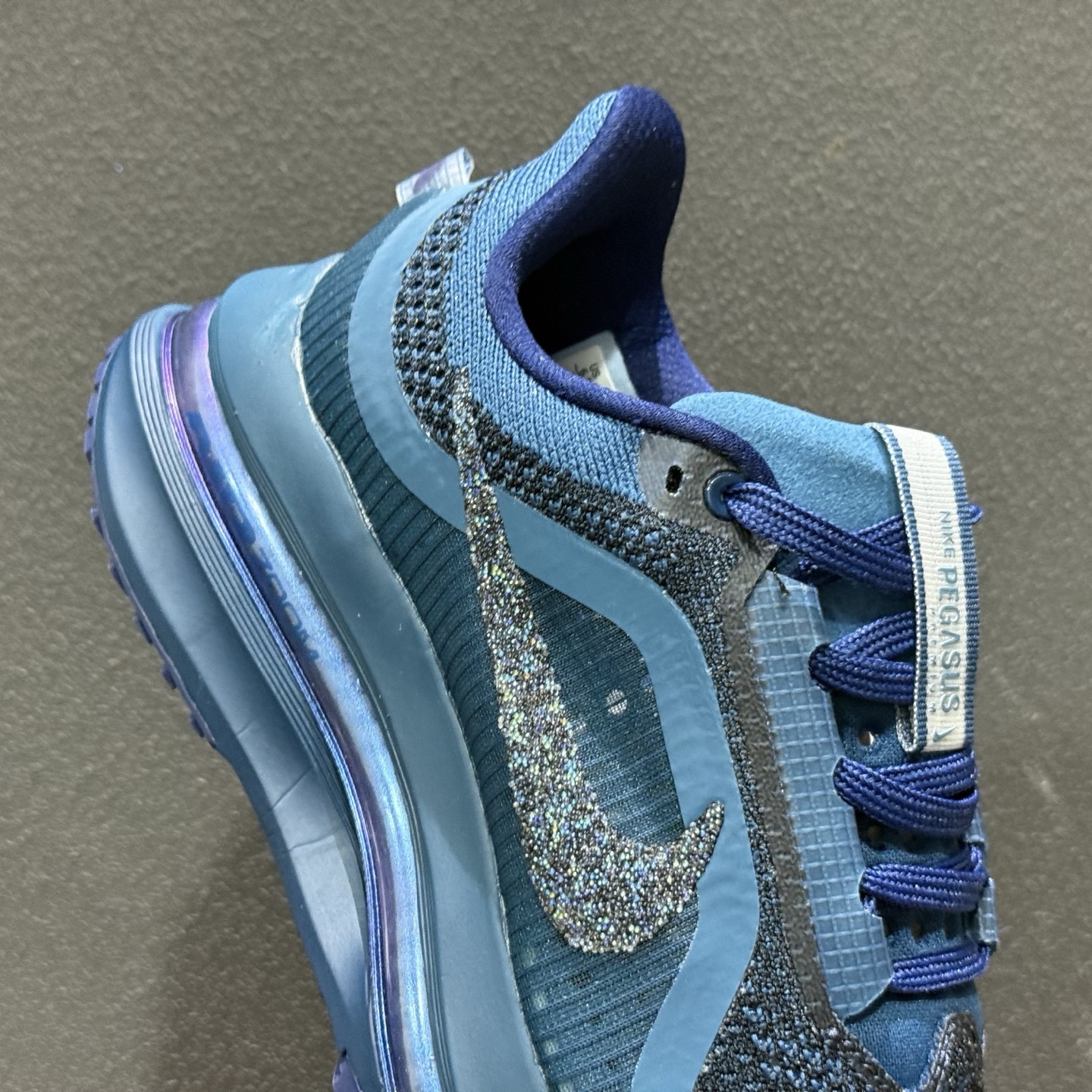 NIKE PEGASUS PREMIUM SE 新款气垫缓震休闲跑步鞋 IM7384-499-Top High Quatity Cheap Sneakers Fashion Clothing Clothes Bags handbags Shoes of all Brand wholesale With The best Quality And Beautiful Price from China Factory Chinese suppliers wholesaler seller NIKE PEGASUS PREMIUM SE 新款气垫缓震休闲跑步鞋 IM7384-499