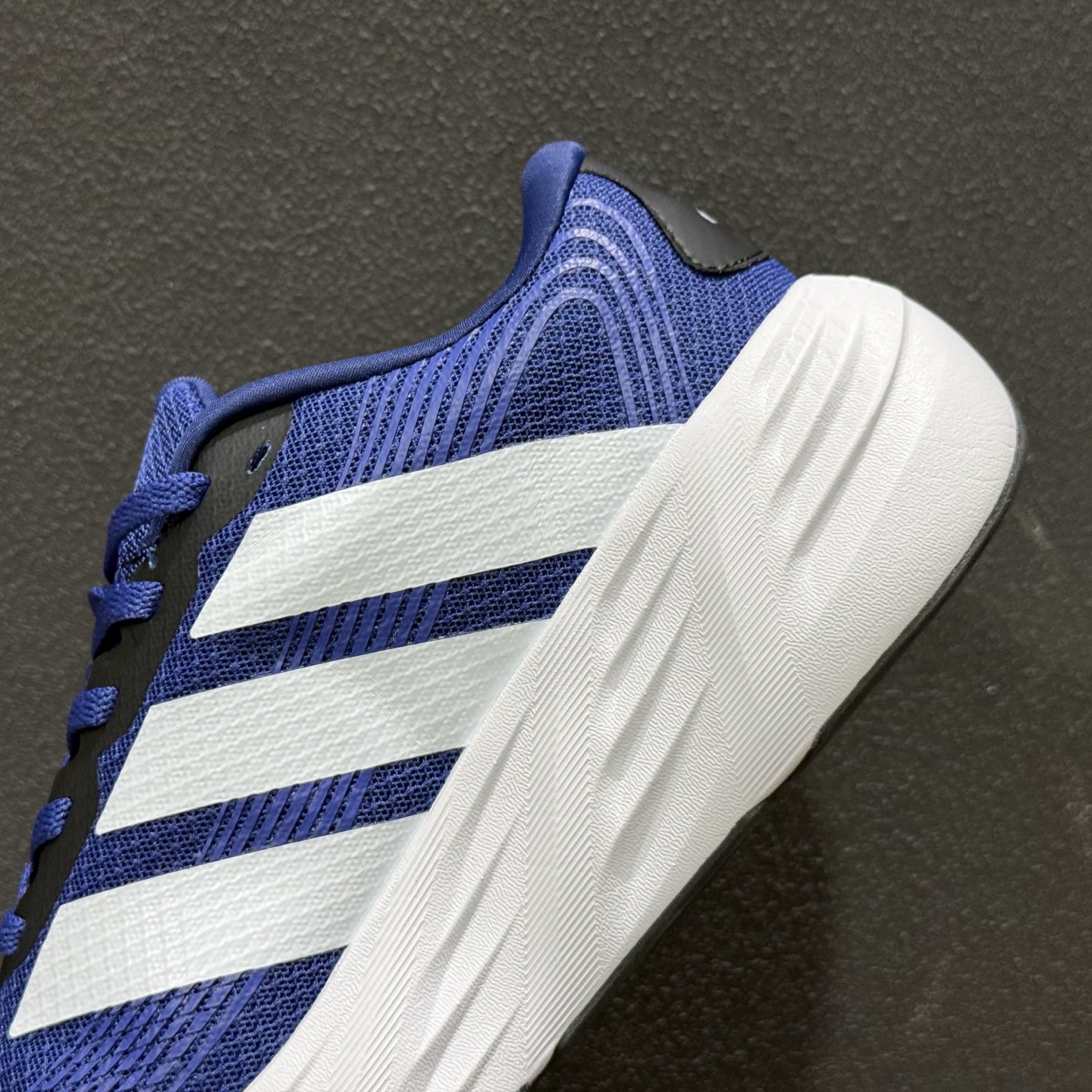 adidas Galaxy 8 阿迪超轻透气缓震跑鞋 三叶草 KJ8311-111-Top High Quatity Cheap Sneakers Fashion Clothing Clothes Bags handbags Shoes of all Brand wholesale With The best Quality And Beautiful Price from China Factory Chinese suppliers wholesaler seller adidas Galaxy 8 阿迪超轻透气缓震跑鞋 三叶草 KJ8311-111