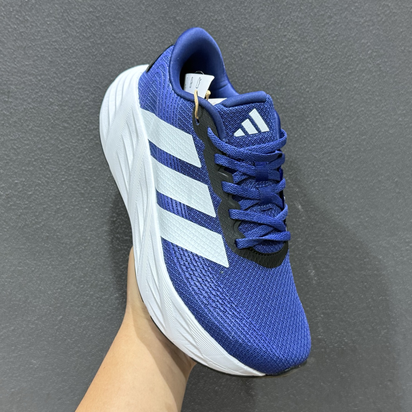 adidas Galaxy 8 阿迪超轻透气缓震跑鞋 三叶草 KJ8311-111-Top High Quatity Cheap Sneakers Fashion Clothing Clothes Bags handbags Shoes of all Brand wholesale With The best Quality And Beautiful Price from China Factory Chinese suppliers wholesaler seller adidas Galaxy 8 阿迪超轻透气缓震跑鞋 三叶草 KJ8311-111
