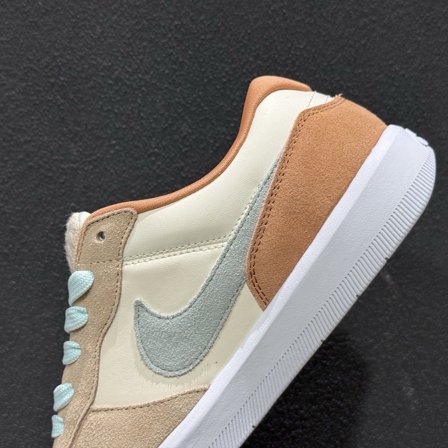 Nike SB Force 58 耐克简版复古滑板鞋 FN8888-131-Top High Quatity Cheap Sneakers Fashion Clothing Clothes Bags handbags Shoes of all Brand wholesale With The best Quality And Beautiful Price from China Factory Chinese suppliers wholesaler seller Nike SB Force 58 耐克简版复古滑板鞋 FN8888-131