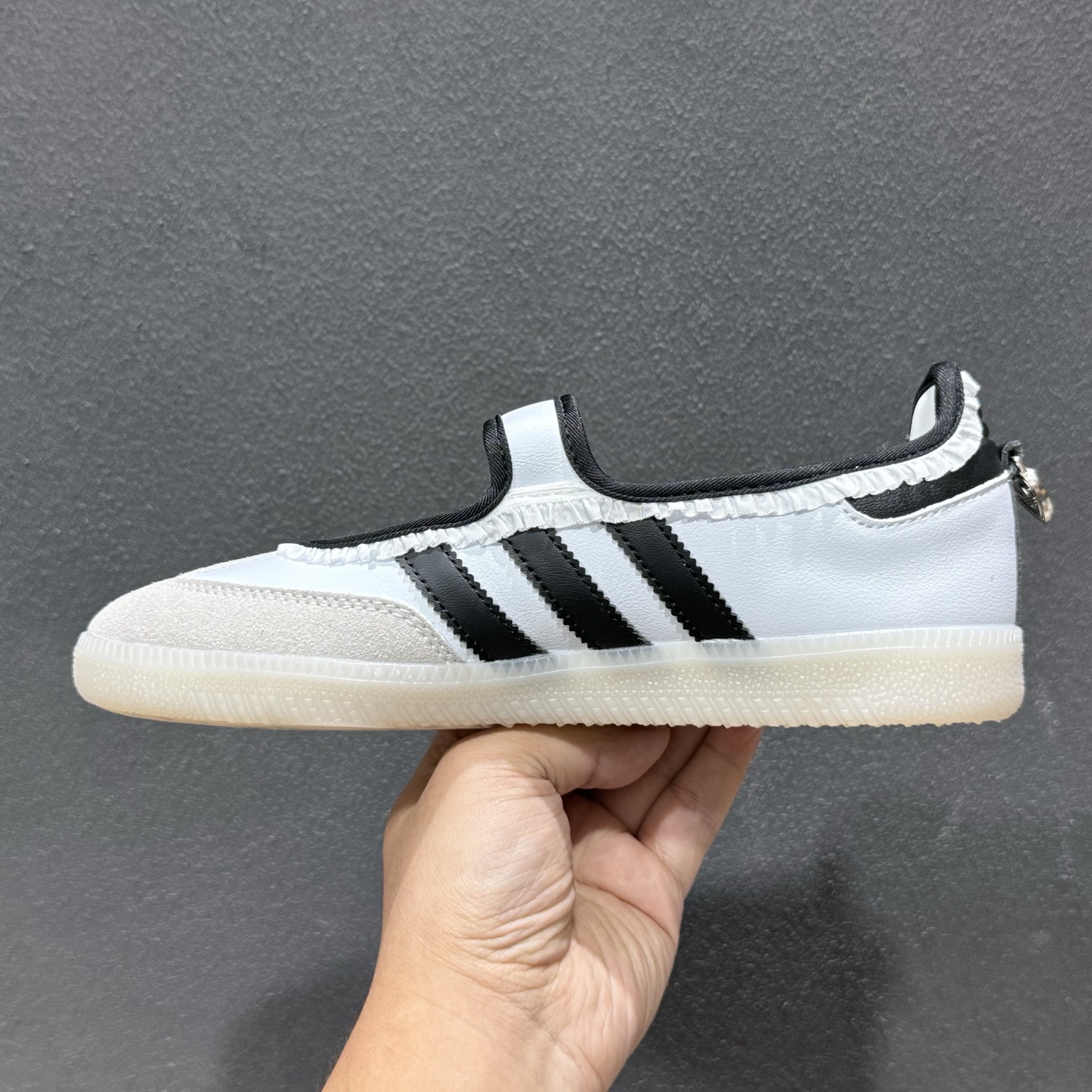XR版AD SAMBA Jane W 玛丽珍鞋 KH6231-132-Top High Quatity Cheap Sneakers Fashion Clothing Clothes Bags handbags Shoes of all Brand wholesale With The best Quality And Beautiful Price from China Factory Chinese suppliers wholesaler seller XR版AD SAMBA Jane W 玛丽珍鞋 KH6231-132