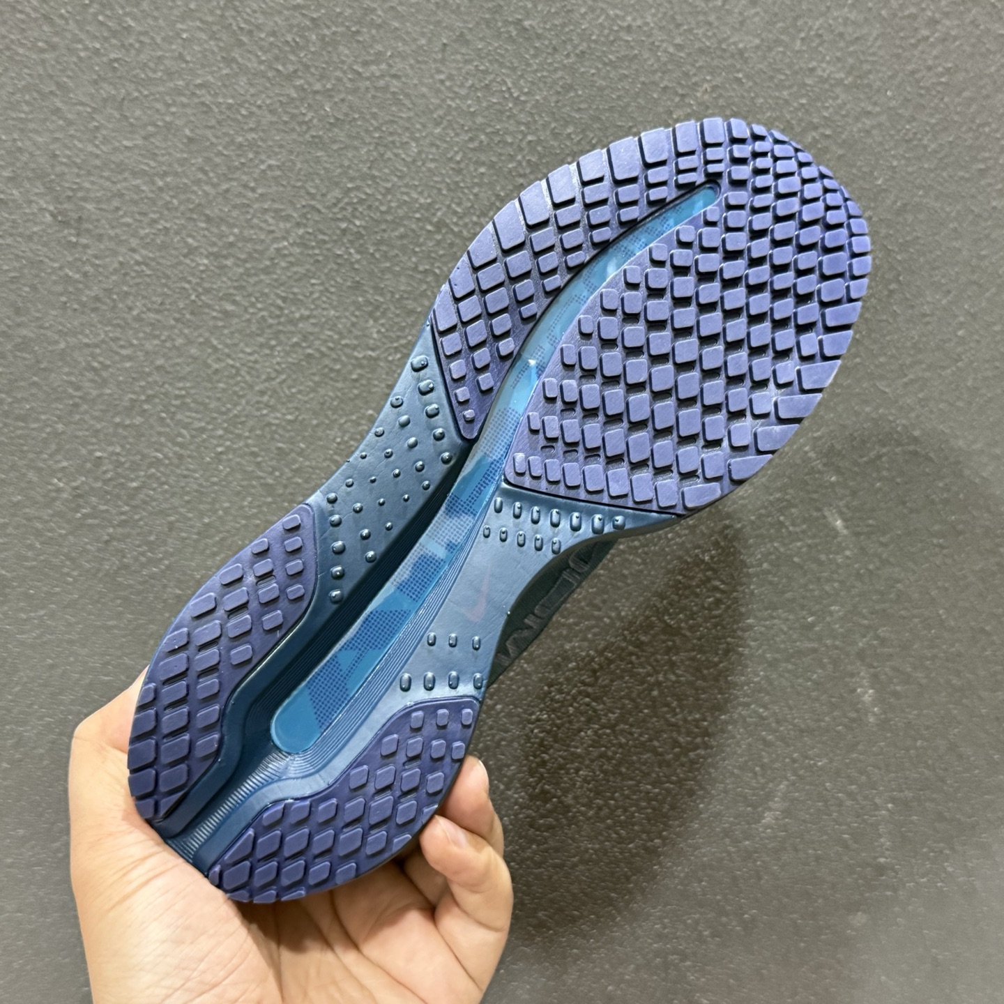 NIKE PEGASUS PREMIUM SE 新款气垫缓震休闲跑步鞋 IM7384-499-Top High Quatity Cheap Sneakers Fashion Clothing Clothes Bags handbags Shoes of all Brand wholesale With The best Quality And Beautiful Price from China Factory Chinese suppliers wholesaler seller NIKE PEGASUS PREMIUM SE 新款气垫缓震休闲跑步鞋 IM7384-499