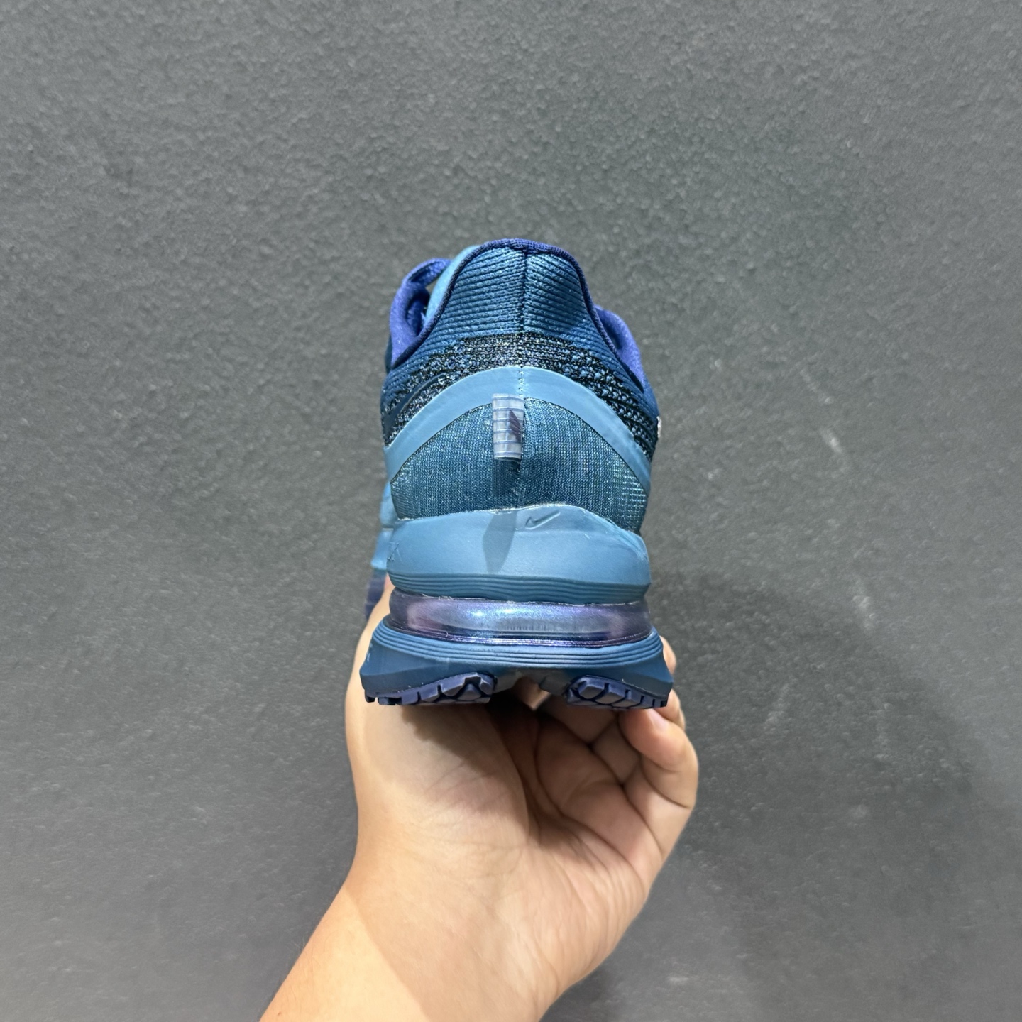 NIKE PEGASUS PREMIUM SE 新款气垫缓震休闲跑步鞋 IM7384-499-Top High Quatity Cheap Sneakers Fashion Clothing Clothes Bags handbags Shoes of all Brand wholesale With The best Quality And Beautiful Price from China Factory Chinese suppliers wholesaler seller NIKE PEGASUS PREMIUM SE 新款气垫缓震休闲跑步鞋 IM7384-499