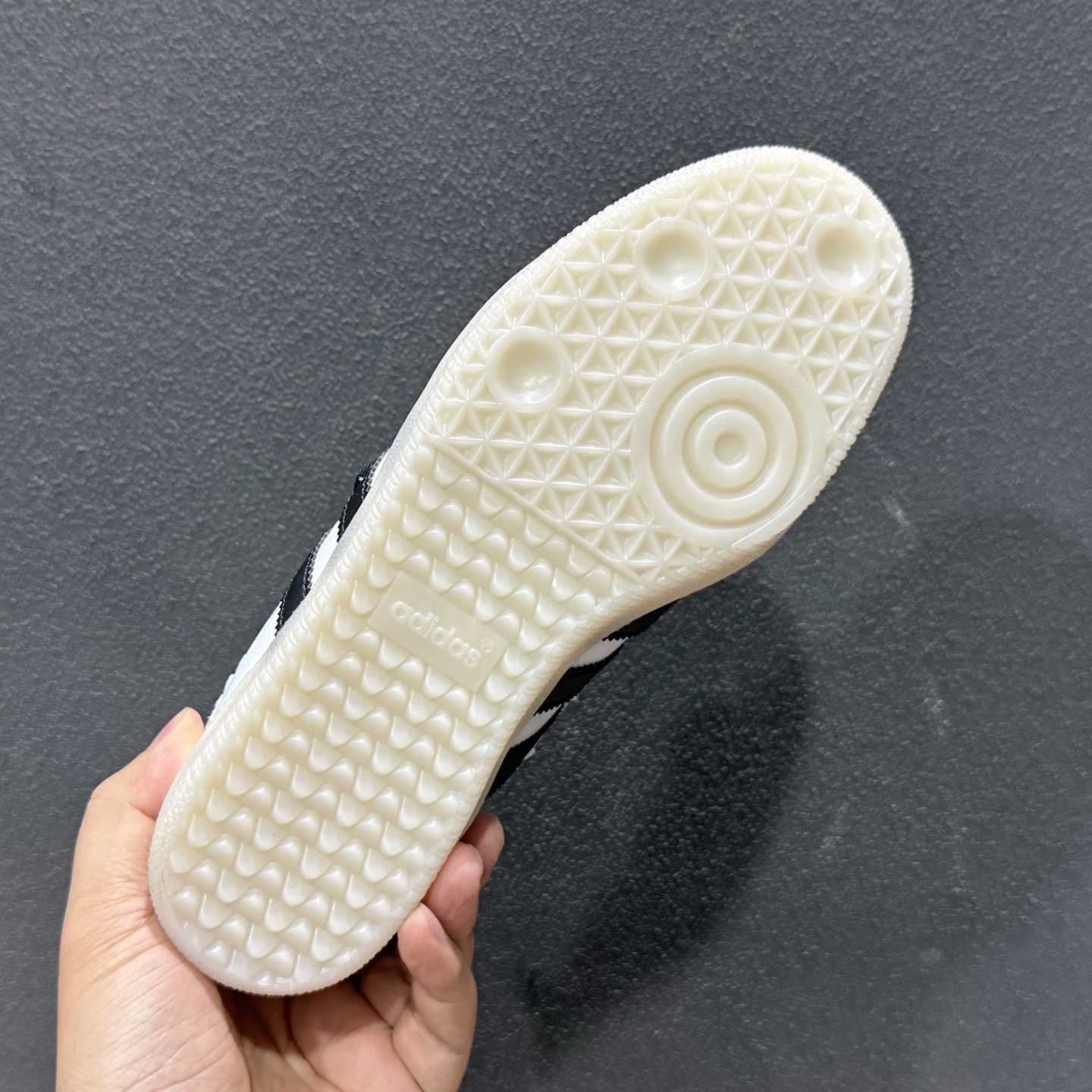 XR版AD SAMBA Jane W 玛丽珍鞋 KH6231-132-Top High Quatity Cheap Sneakers Fashion Clothing Clothes Bags handbags Shoes of all Brand wholesale With The best Quality And Beautiful Price from China Factory Chinese suppliers wholesaler seller XR版AD SAMBA Jane W 玛丽珍鞋 KH6231-132