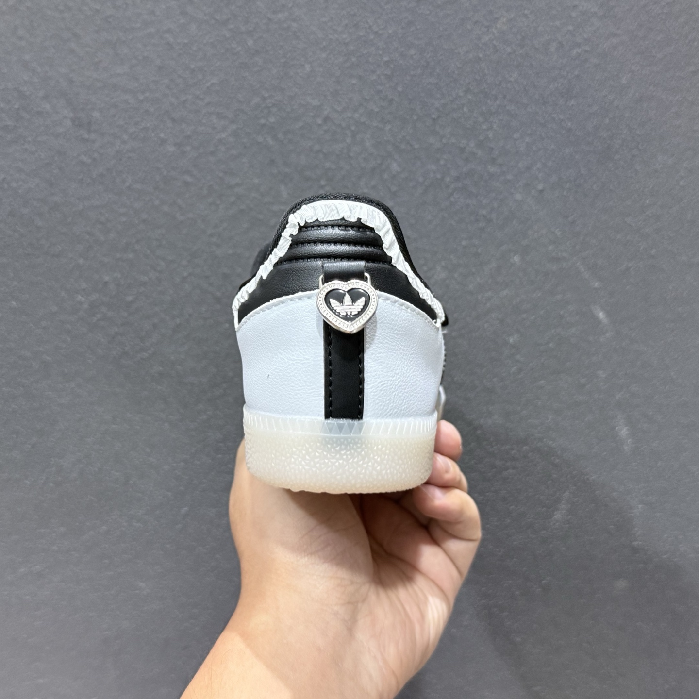 XR版AD SAMBA Jane W 玛丽珍鞋 KH6231-132-Top High Quatity Cheap Sneakers Fashion Clothing Clothes Bags handbags Shoes of all Brand wholesale With The best Quality And Beautiful Price from China Factory Chinese suppliers wholesaler seller XR版AD SAMBA Jane W 玛丽珍鞋 KH6231-132