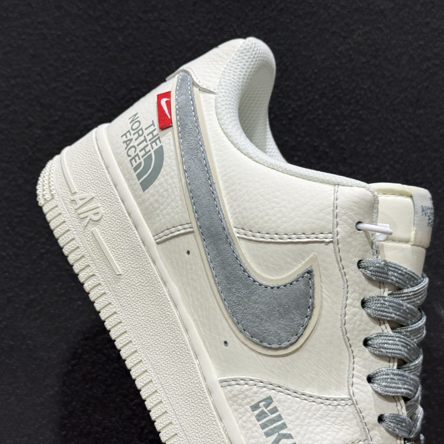 Nike AIR FORCE1'07 联名款 KG6699 F41-Top High Quatity Cheap Sneakers Fashion Clothing Clothes Bags handbags Shoes of all Brand wholesale With The best Quality And Beautiful Price from China Factory Chinese suppliers wholesaler seller Nike AIR FORCE1'07 联名款 KG6699 F41