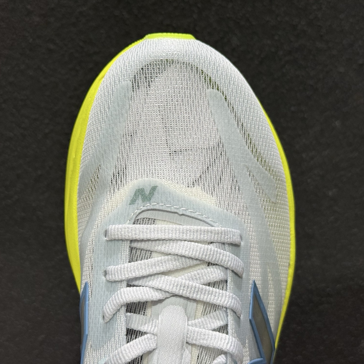 New Balance FuelCell系列 超轻量化低帮休闲运动慢跑鞋 MFCXBL6-132-Top High Quatity Cheap Sneakers Fashion Clothing Clothes Bags handbags Shoes of all Brand wholesale With The best Quality And Beautiful Price from China Factory Chinese suppliers wholesaler seller New Balance FuelCell系列 超轻量化低帮休闲运动慢跑鞋 MFCXBL6-132