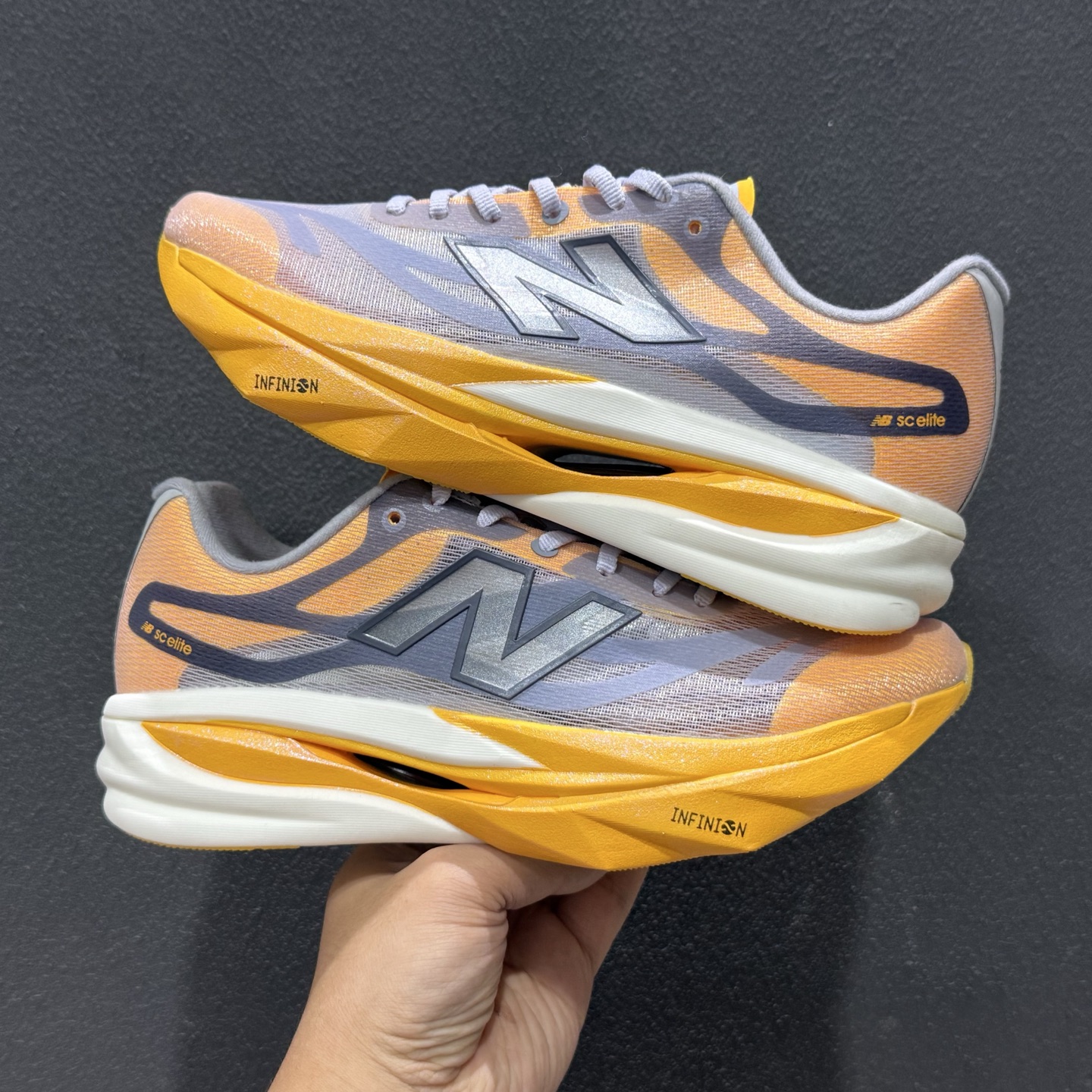 New Balance FuelCell系列 超轻量化低帮休闲运动慢跑鞋 MFCXBY6-132 New Balance FuelCell系列 超轻量化低帮休闲运动慢跑鞋 MFCXBY6-132