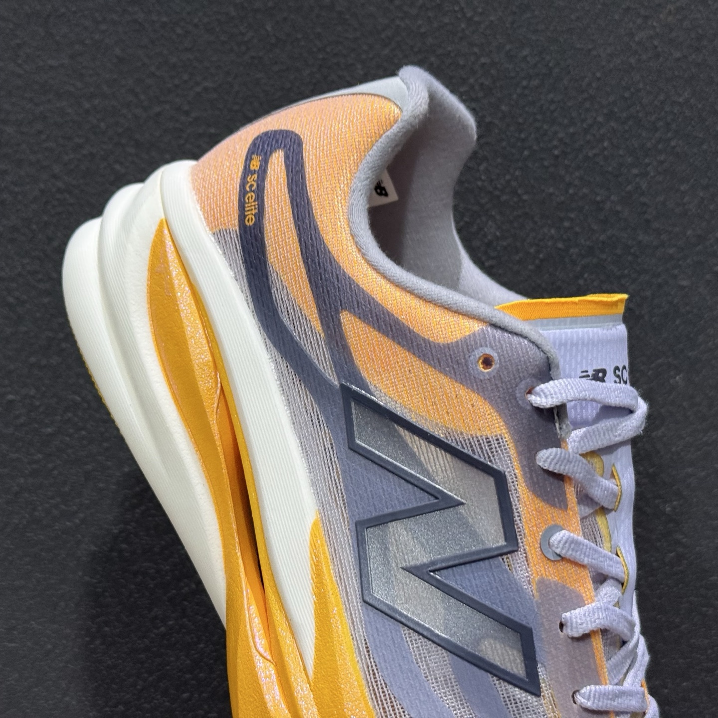 New Balance FuelCell系列 超轻量化低帮休闲运动慢跑鞋 MFCXBY6-132 New Balance FuelCell系列 超轻量化低帮休闲运动慢跑鞋 MFCXBY6-132