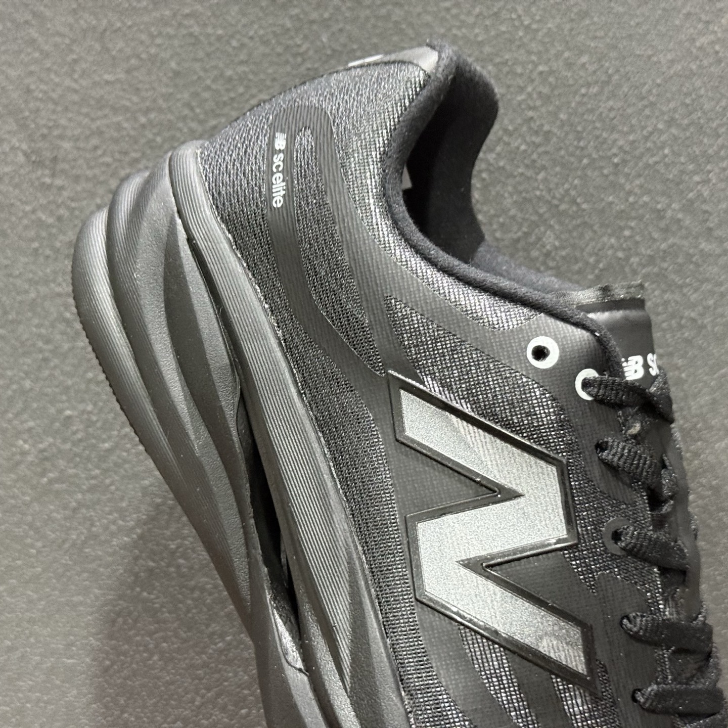 New Balance FuelCell系列 超轻量化低帮休闲运动慢跑鞋 MFCXDV6-132-Top High Quatity Cheap Sneakers Fashion Clothing Clothes Bags handbags Shoes of all Brand wholesale With The best Quality And Beautiful Price from China Factory Chinese suppliers wholesaler seller New Balance FuelCell系列 超轻量化低帮休闲运动慢跑鞋 MFCXDV6-132