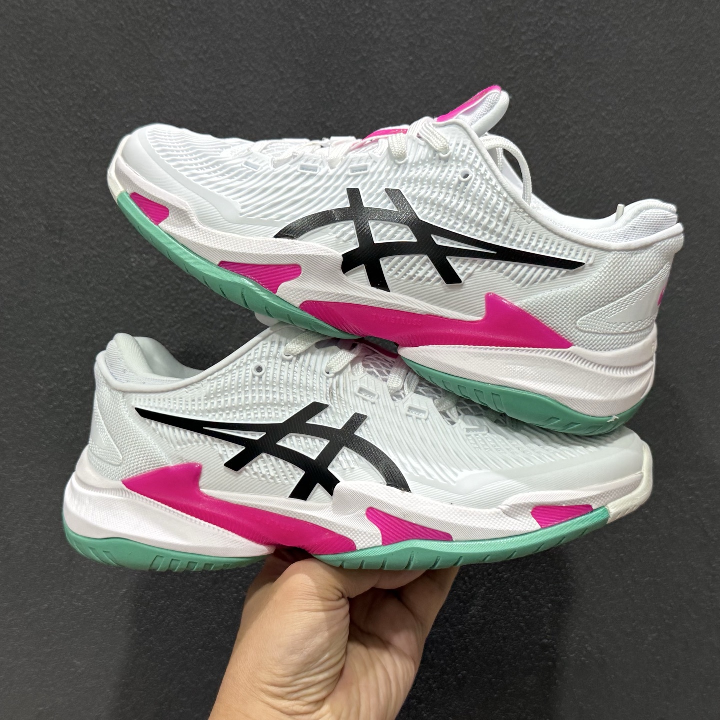亚瑟士网球鞋Asics Court FF 3 第32色 适用于硬地球场的网球鞋 1041A370-106 亚瑟士网球鞋Asics Court FF 3 第32色 适用于硬地球场的网球鞋 1041A370-106