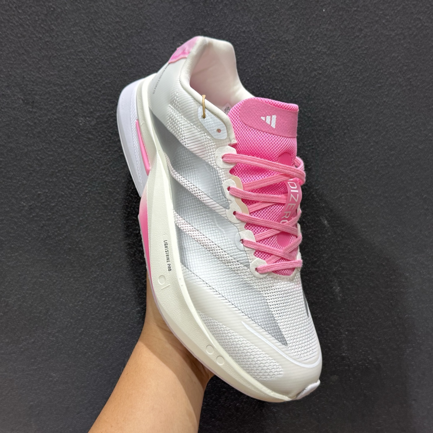 Adidas Adizero Boston 13 阿迪达斯 透气网眼竞速运动跑鞋 JQ9667-111-Top High Quatity Cheap Sneakers Fashion Clothing Clothes Bags handbags Shoes of all Brand wholesale With The best Quality And Beautiful Price from China Factory Chinese suppliers wholesaler seller Adidas Adizero Boston 13 阿迪达斯 透气网眼竞速运动跑鞋 JQ9667-111