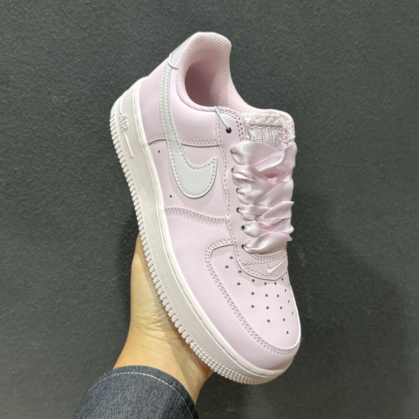 Nike AIR FORCE 1'07 粉色 IR0871-600-Top High Quatity Cheap Sneakers Fashion Clothing Clothes Bags handbags Shoes of all Brand wholesale With The best Quality And Beautiful Price from China Factory Chinese suppliers wholesaler seller Nike AIR FORCE 1'07 粉色 IR0871-600