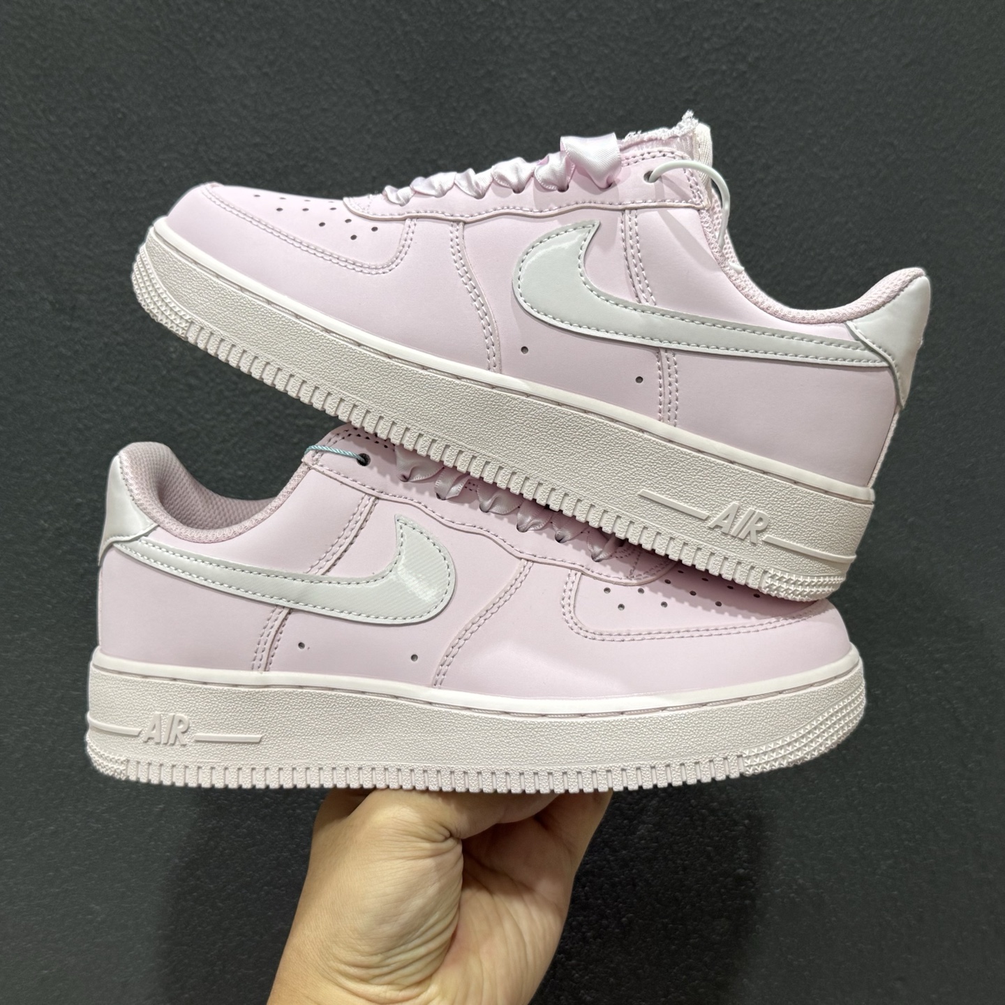 Nike AIR FORCE 1'07 粉色 IR0871-600-Top High Quatity Cheap Sneakers Fashion Clothing Clothes Bags handbags Shoes of all Brand wholesale With The best Quality And Beautiful Price from China Factory Chinese suppliers wholesaler seller Nike AIR FORCE 1'07 粉色 IR0871-600