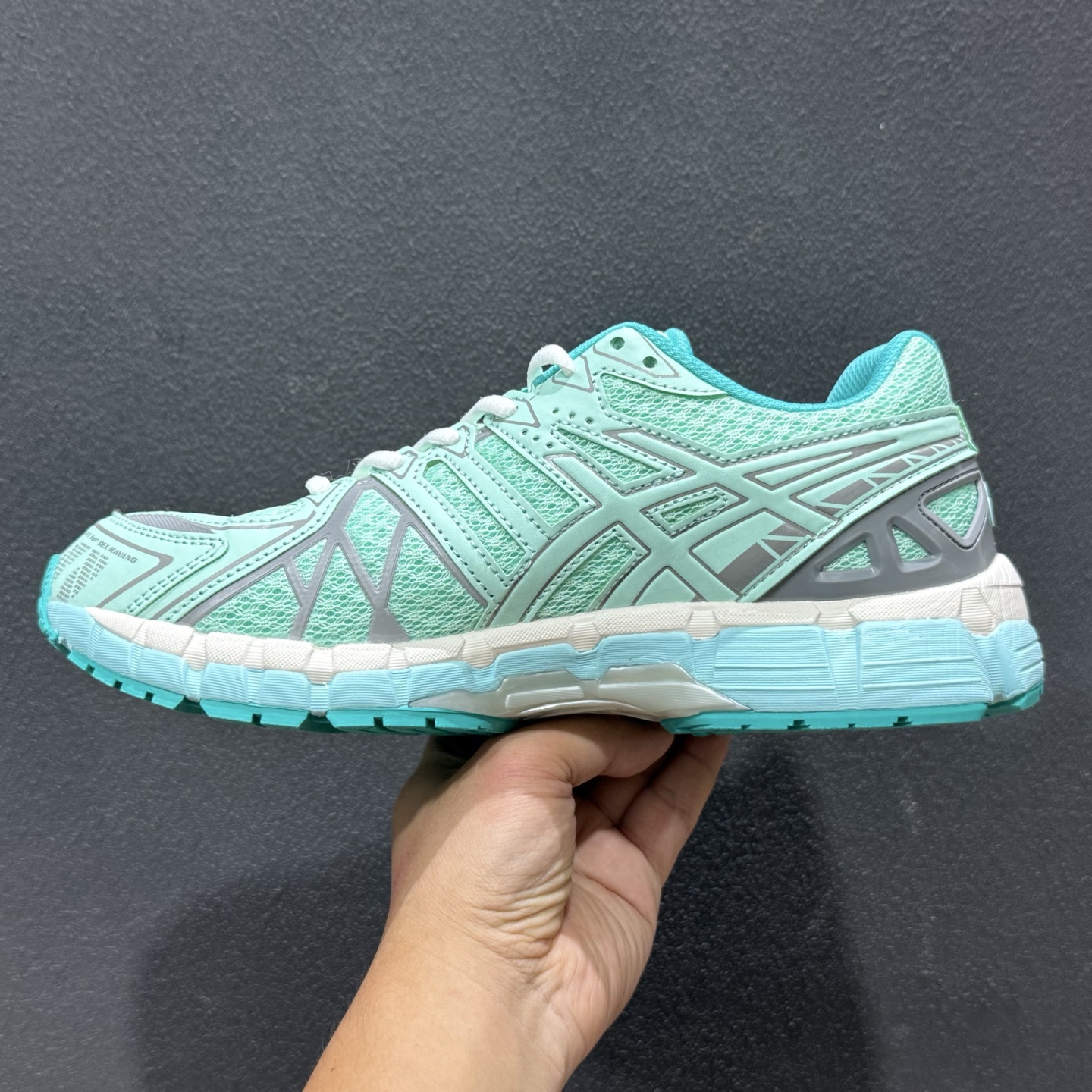 XR版Asics Gel-Kayano 20 亚瑟士 舒适百搭耐磨支撑透气 低帮跑步鞋 T35CQ-2393