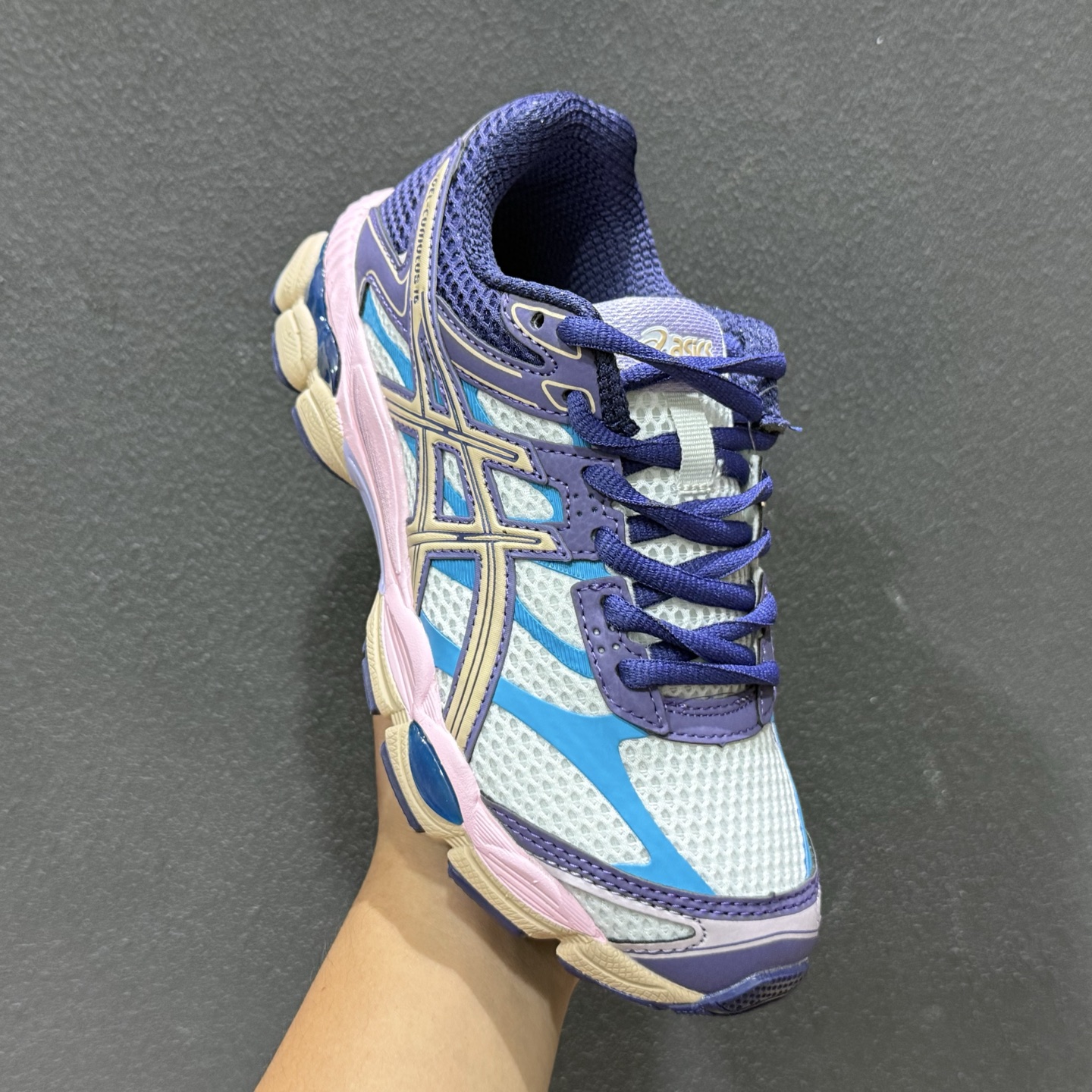 Asics Gel-CUMULUS 16 亚瑟士运动休闲透气专业跑鞋 1203A763-020 Asics Gel-CUMULUS 16 亚瑟士运动休闲透气专业跑鞋 1203A763-020