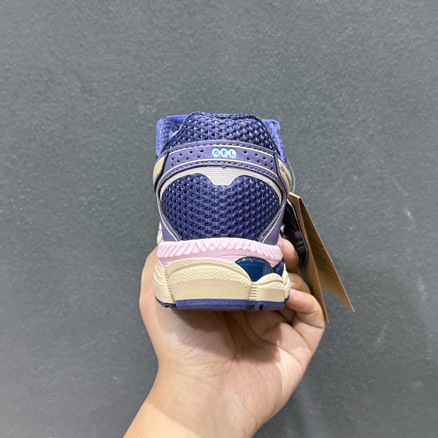 Asics Gel-CUMULUS 16 亚瑟士运动休闲透气专业跑鞋 1203A763-020 Asics Gel-CUMULUS 16 亚瑟士运动休闲透气专业跑鞋 1203A763-020