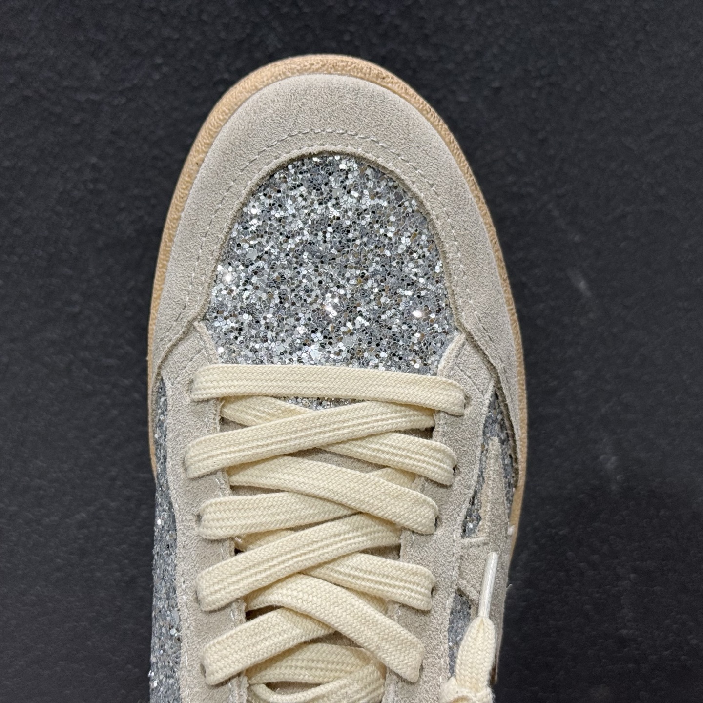 GGDB Golden Goose Super Star系列小脏运动鞋 25ss新款