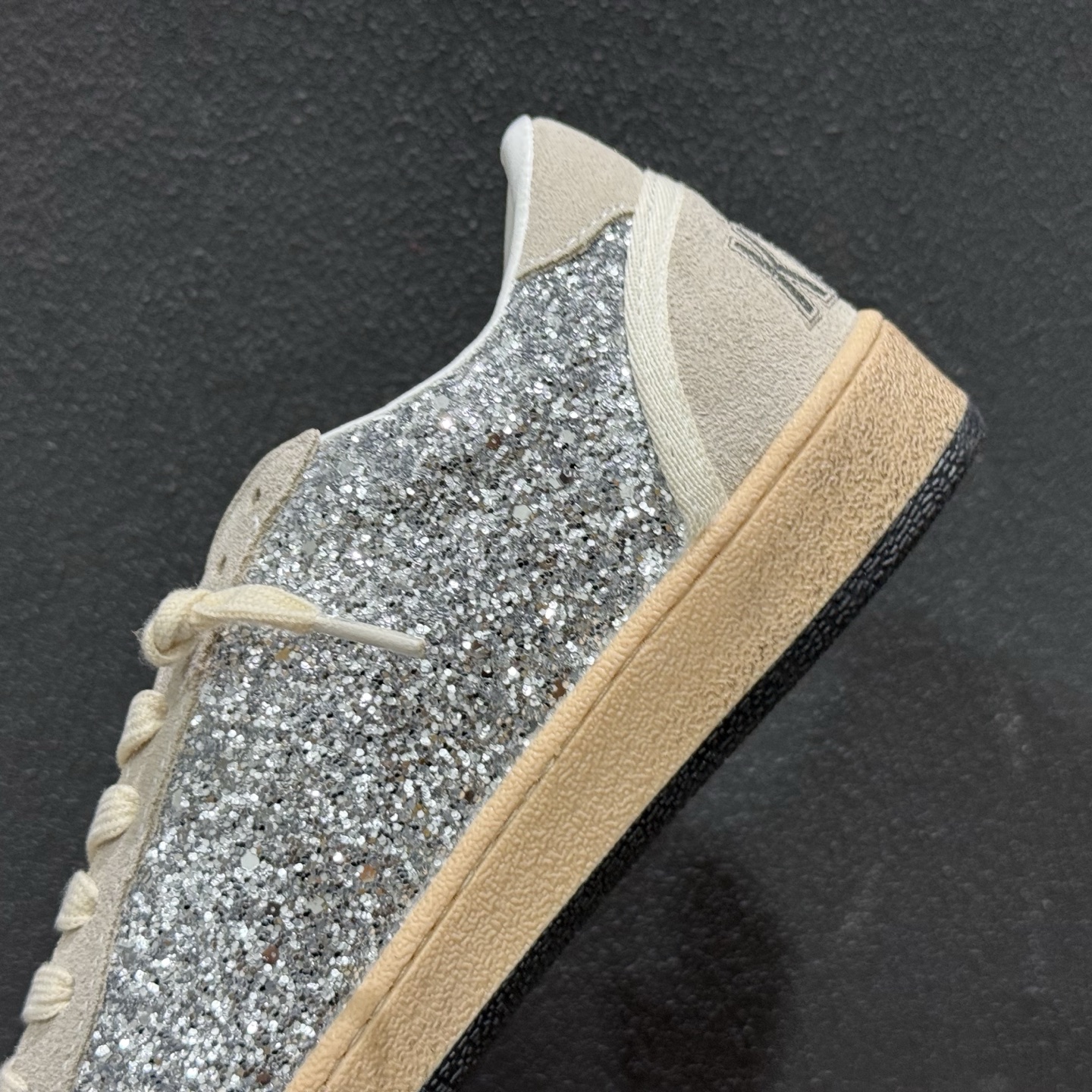 GGDB Golden Goose Super Star系列小脏运动鞋 25ss新款