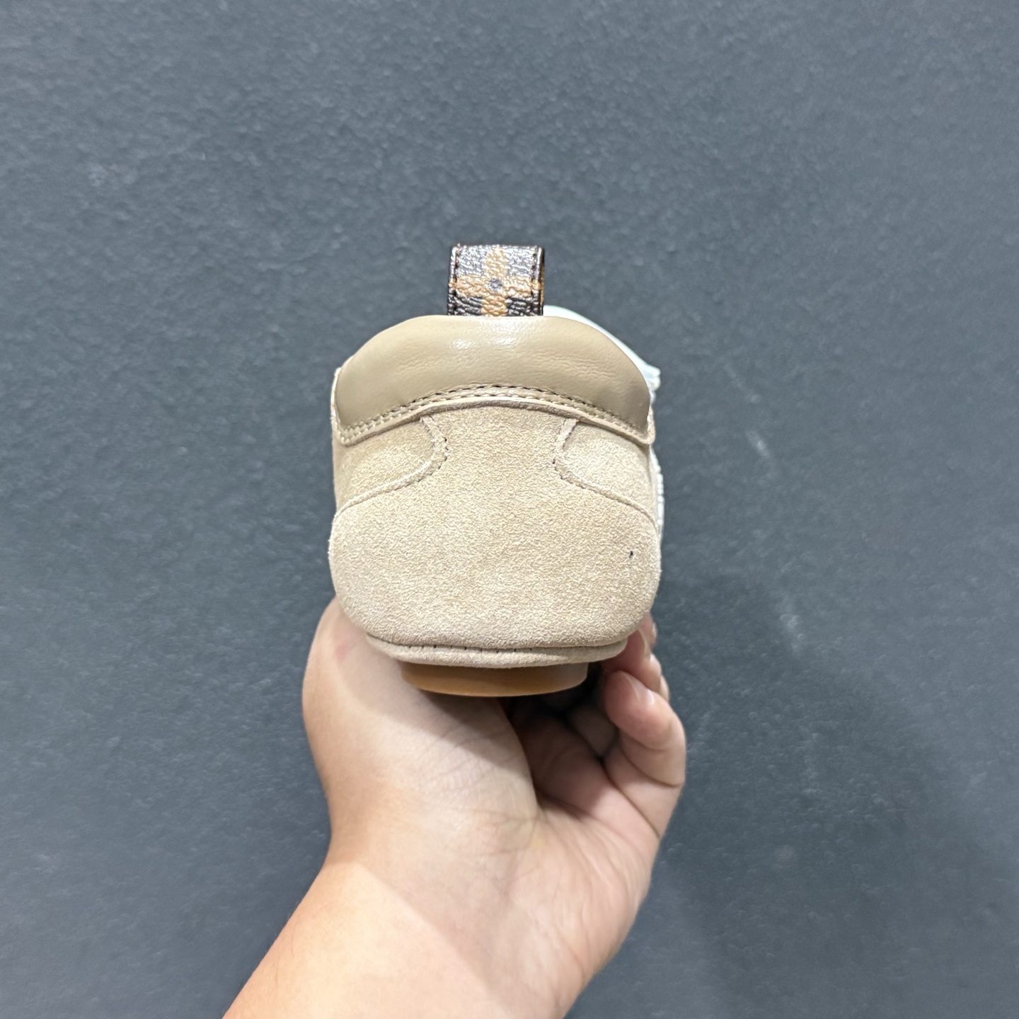 2026早春发布新款LOUIS VUITTON SneaKerina 德训鞋 芭蕾舞鞋 2026早春发布新款LOUIS VUITTON SneaKerina 德训鞋 芭蕾舞鞋