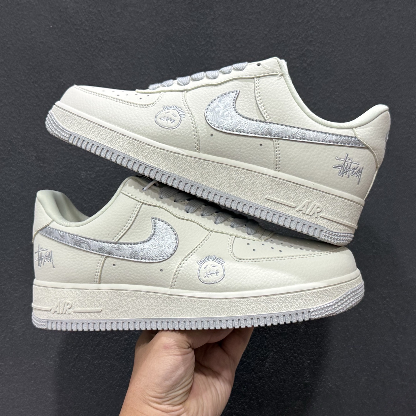 NIKE AIR FORCE 1LOW 联名款 DW8806-013-Top High Quatity Cheap Sneakers Fashion Clothing Clothes Bags handbags Shoes of all Brand wholesale With The best Quality And Beautiful Price from China Factory Chinese suppliers wholesaler seller NIKE AIR FORCE 1LOW 联名款 DW8806-013