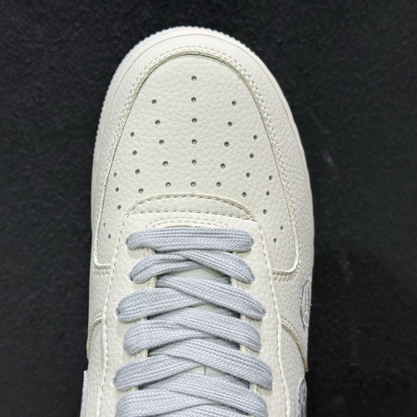 NIKE AIR FORCE 1LOW 联名款 DW8806-013-Top High Quatity Cheap Sneakers Fashion Clothing Clothes Bags handbags Shoes of all Brand wholesale With The best Quality And Beautiful Price from China Factory Chinese suppliers wholesaler seller NIKE AIR FORCE 1LOW 联名款 DW8806-013