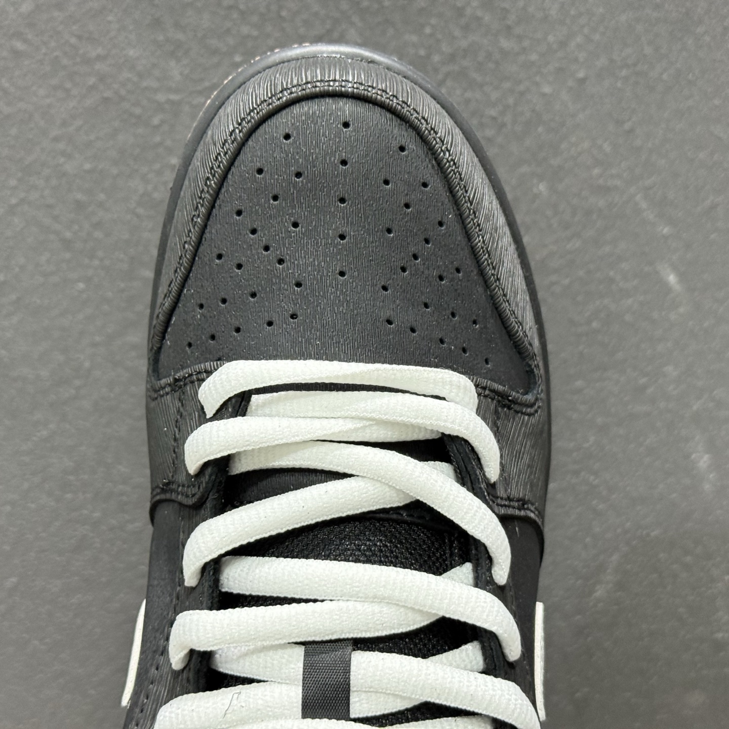 YC版本 Nike SB Dunk Low 低帮休闲滑板鞋 FQ7585-200-Top High Quatity Cheap Sneakers Fashion Clothing Clothes Bags handbags Shoes of all Brand wholesale With The best Quality And Beautiful Price from China Factory Chinese suppliers wholesaler seller YC版本 Nike SB Dunk Low 低帮休闲滑板鞋 FQ7585-200