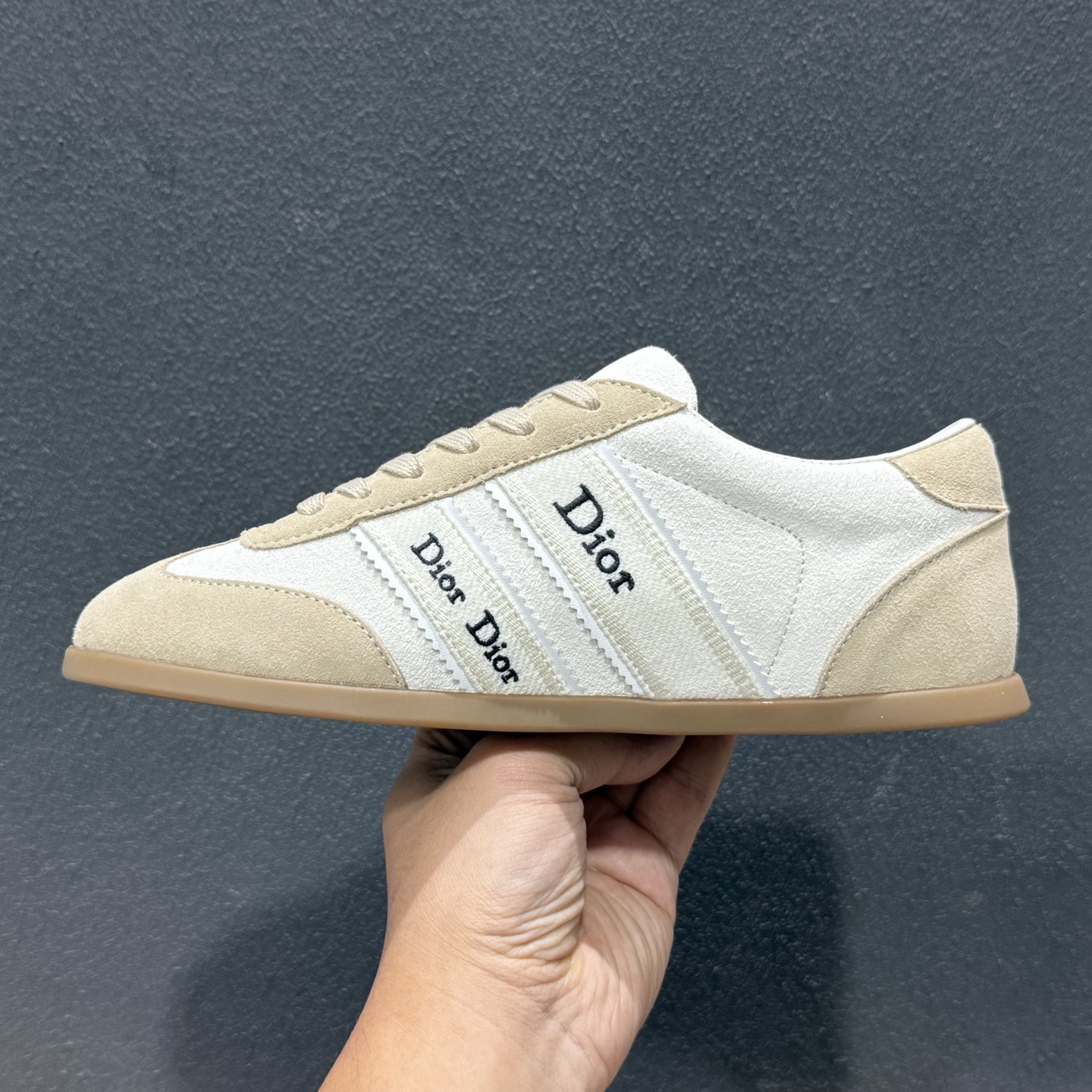[Dior Ribbon德训鞋]经典复刻 多色可选 品牌标志性缎带印花 致敬经典J'Adior设计